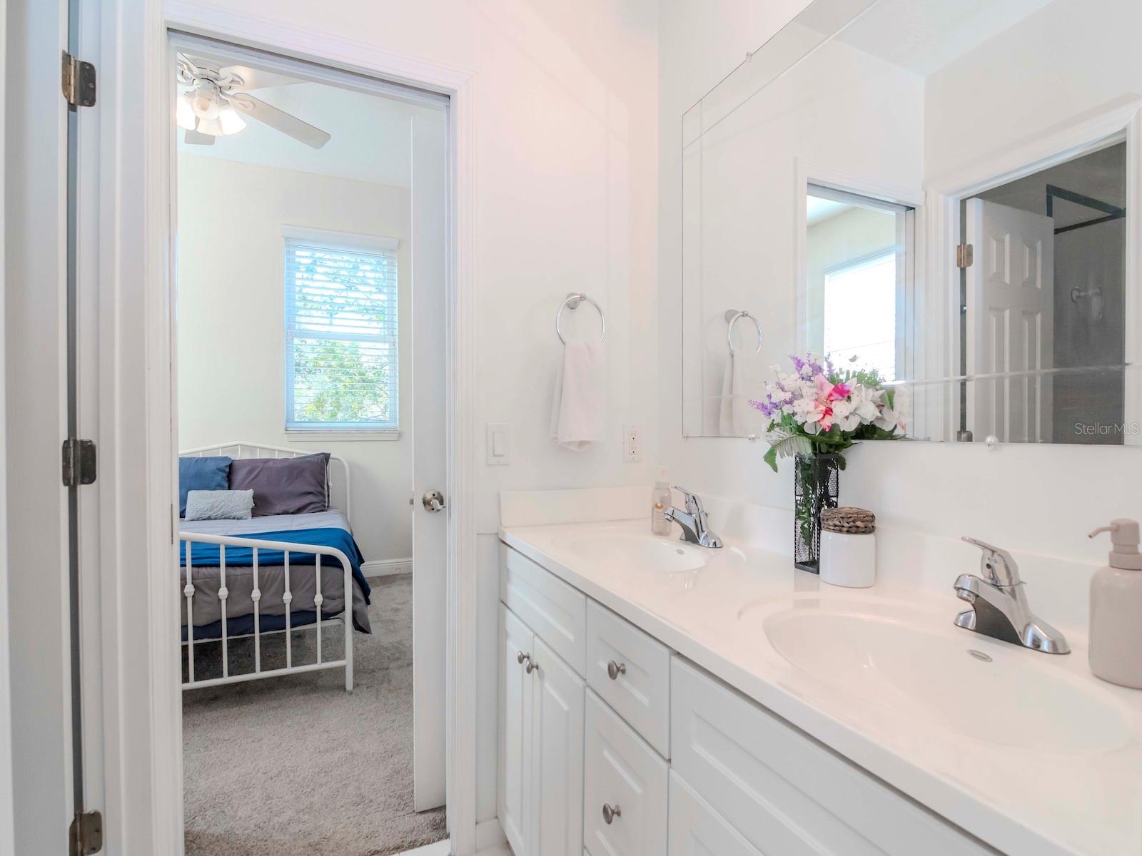 Image 57 of 92 For 320 Georgia Avenue