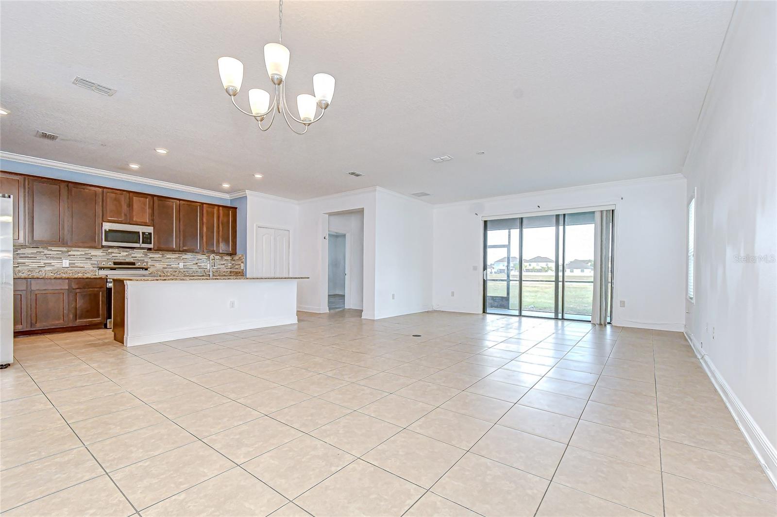 Image 31 of 61 For 14326 Fissore Blvd