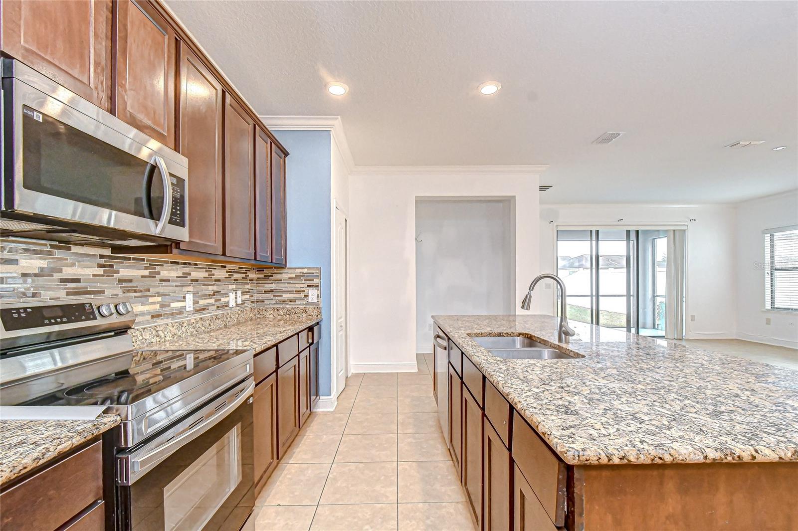 Image 38 of 61 For 14326 Fissore Blvd