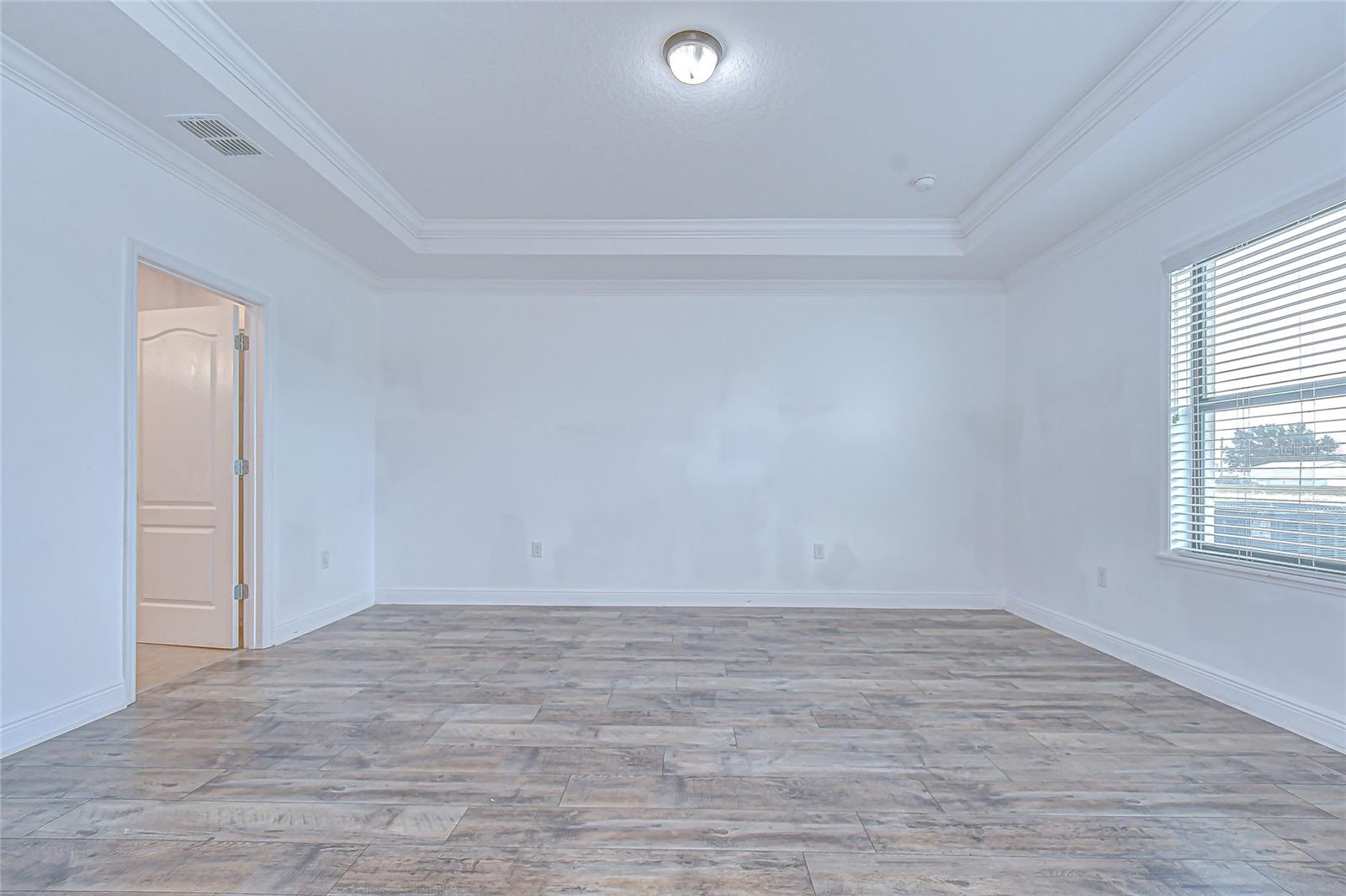 Image 43 of 61 For 14326 Fissore Blvd