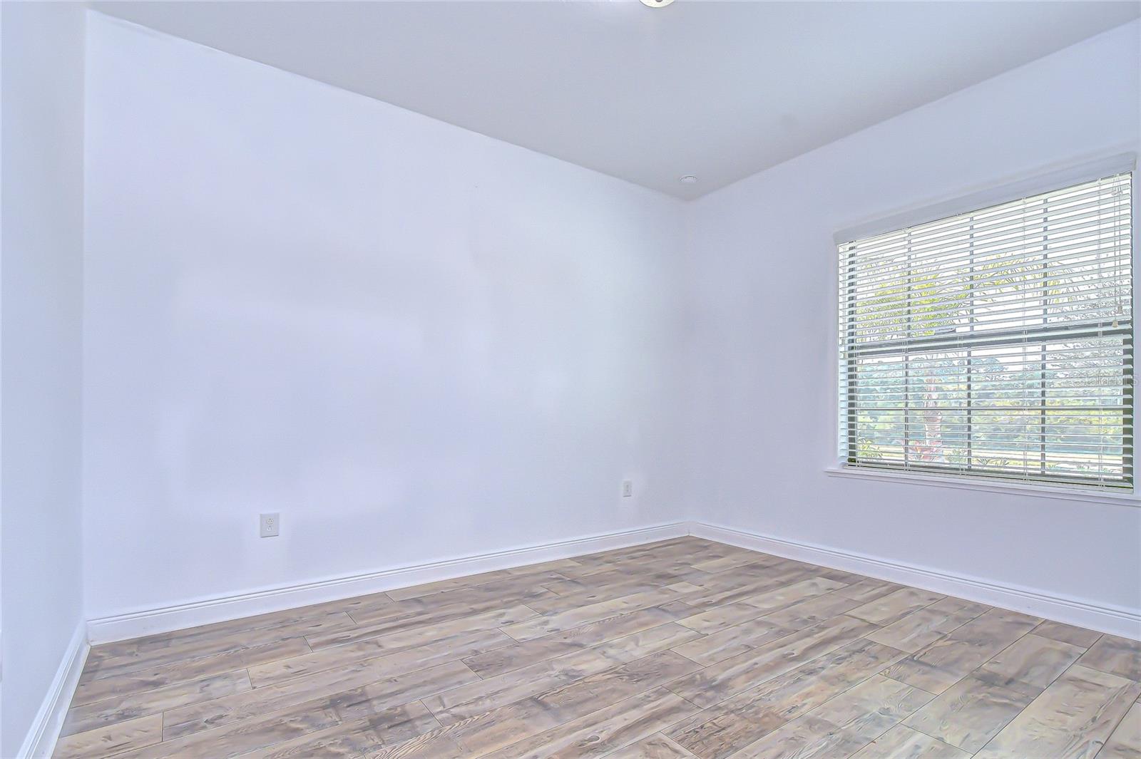 Image 8 of 61 For 14326 Fissore Blvd