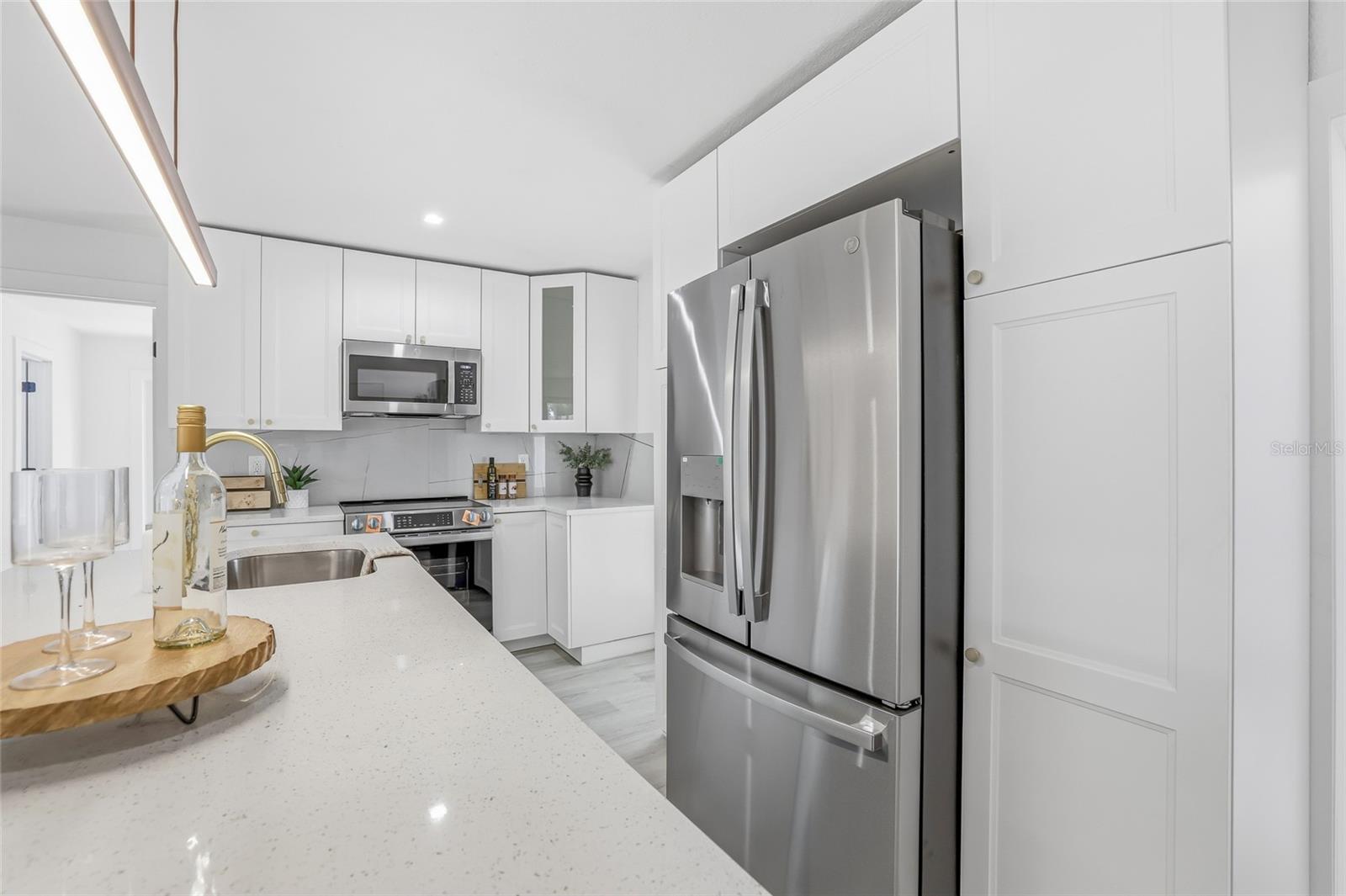 Image 10 of 45 For 6050 Garmouth Way N