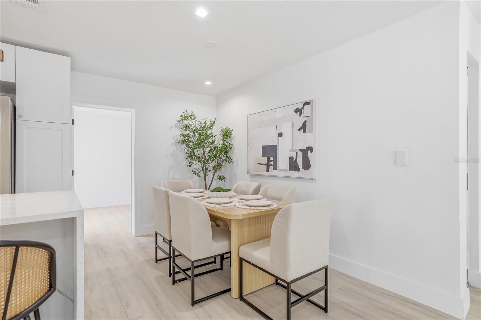 Image 13 of 45 For 6050 Garmouth Way N