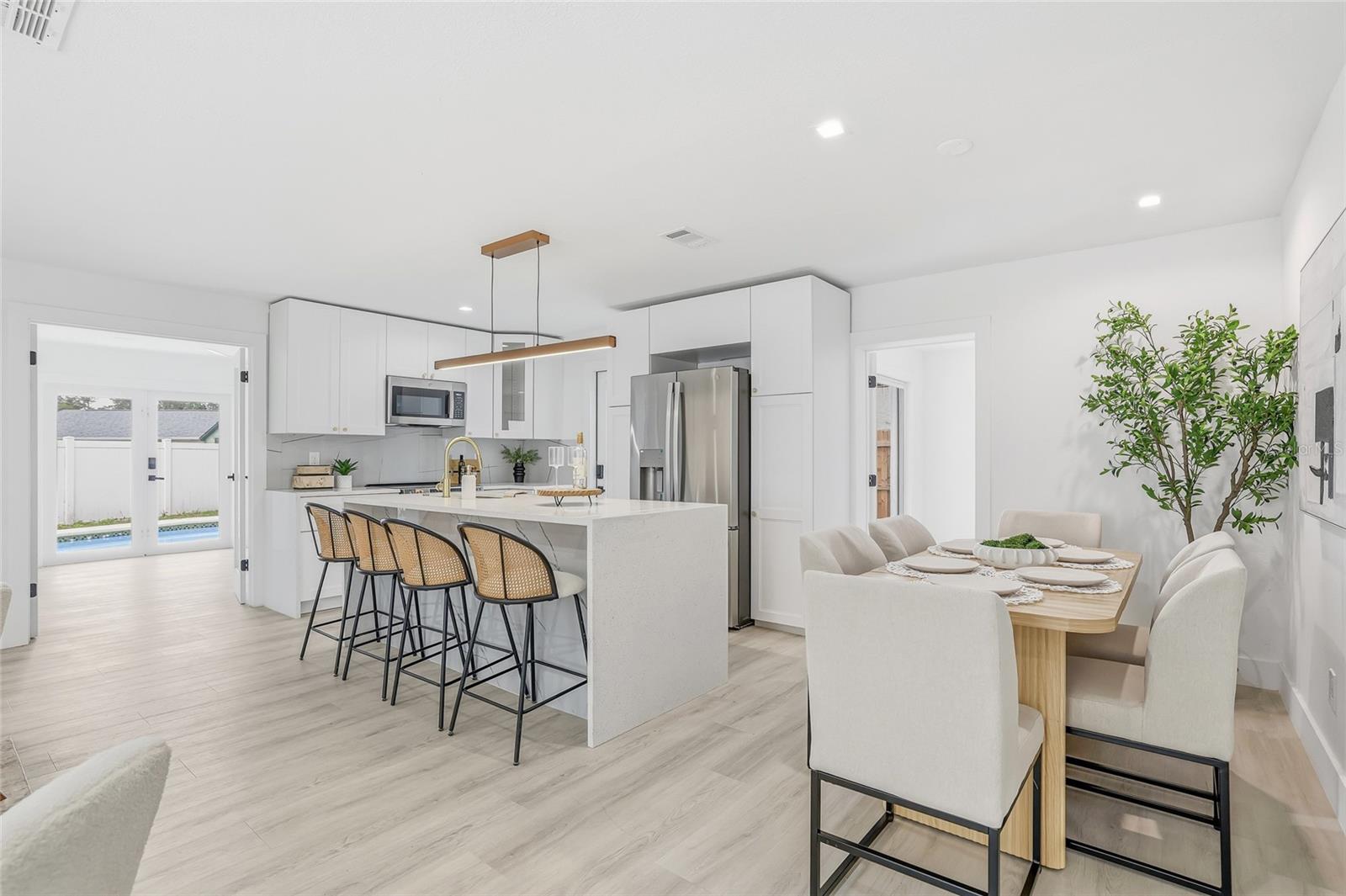 Image 14 of 45 For 6050 Garmouth Way N