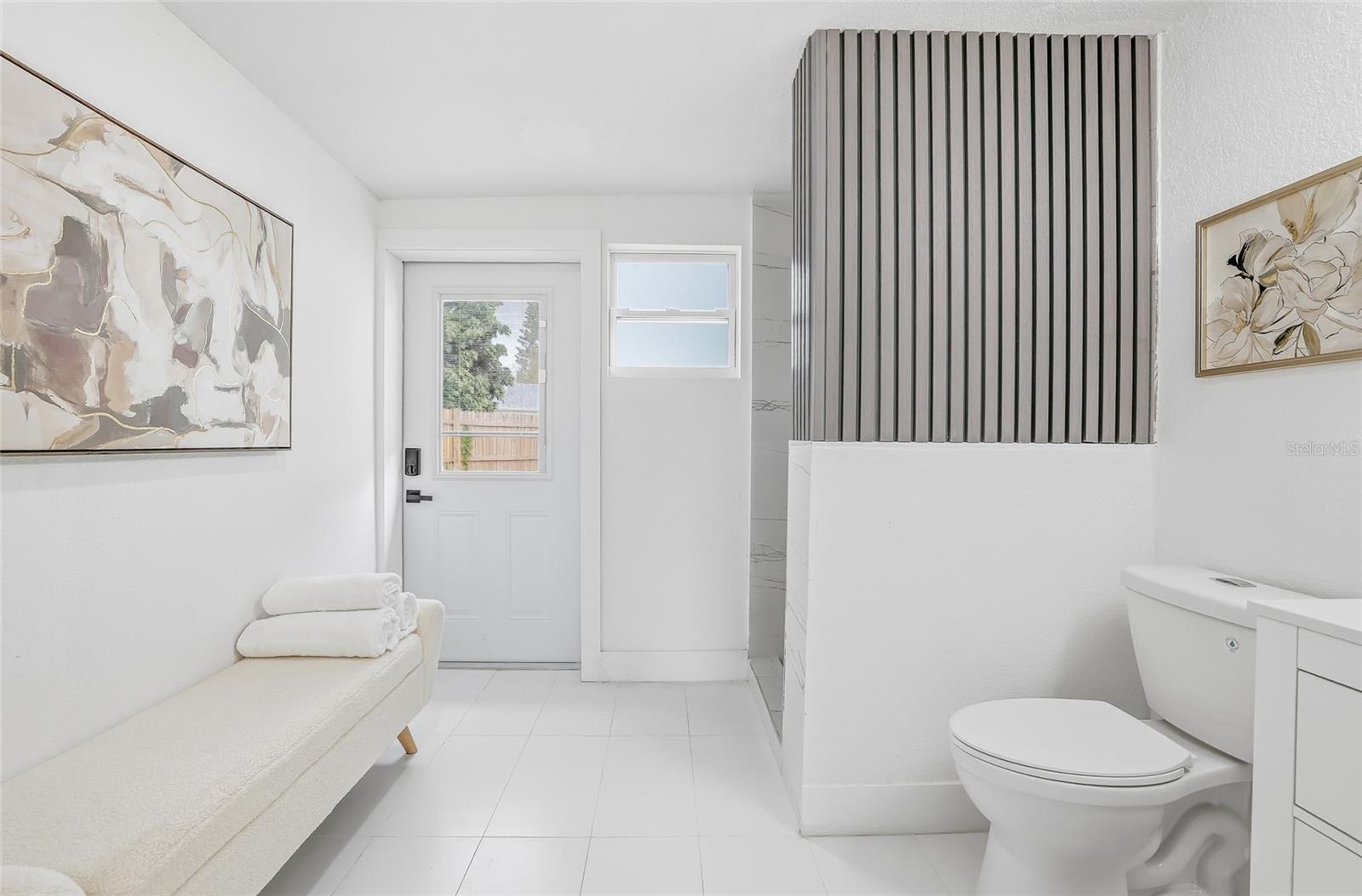 Image 26 of 45 For 6050 Garmouth Way N