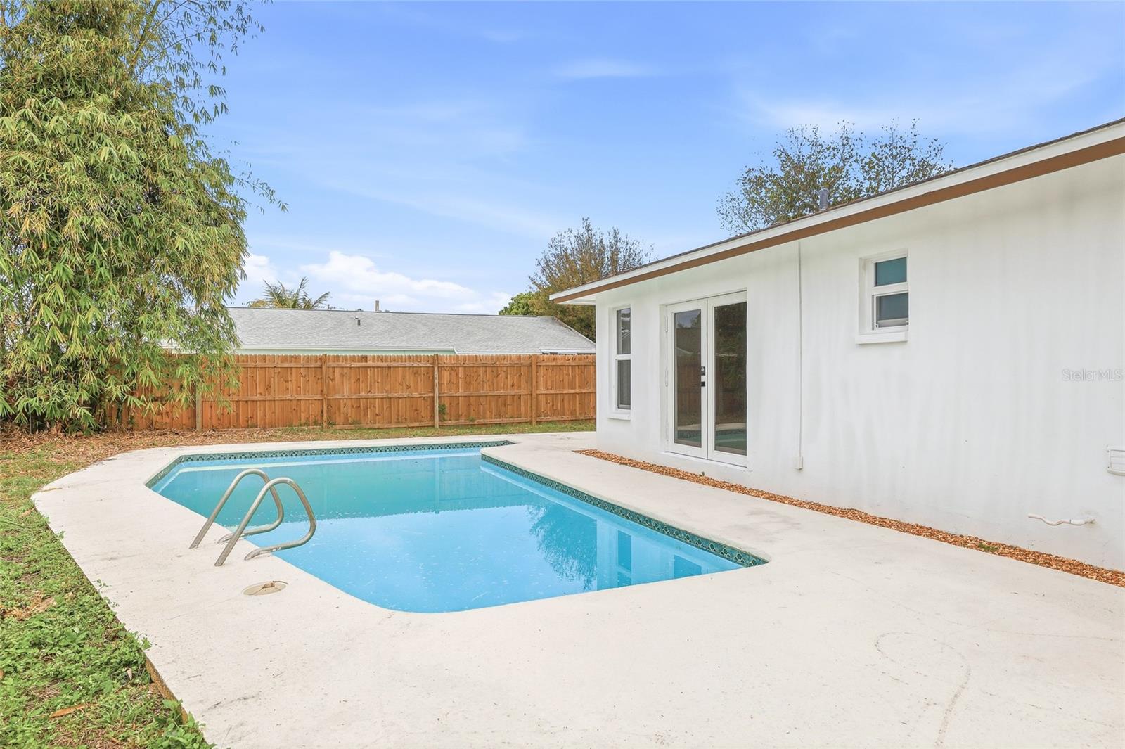 Image 36 of 45 For 6050 Garmouth Way N