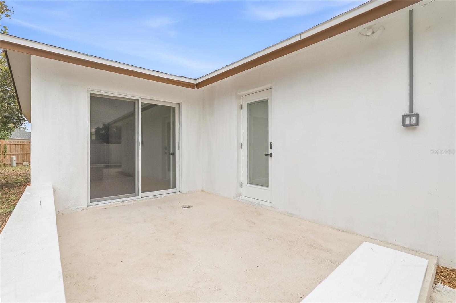 Image 38 of 45 For 6050 Garmouth Way N