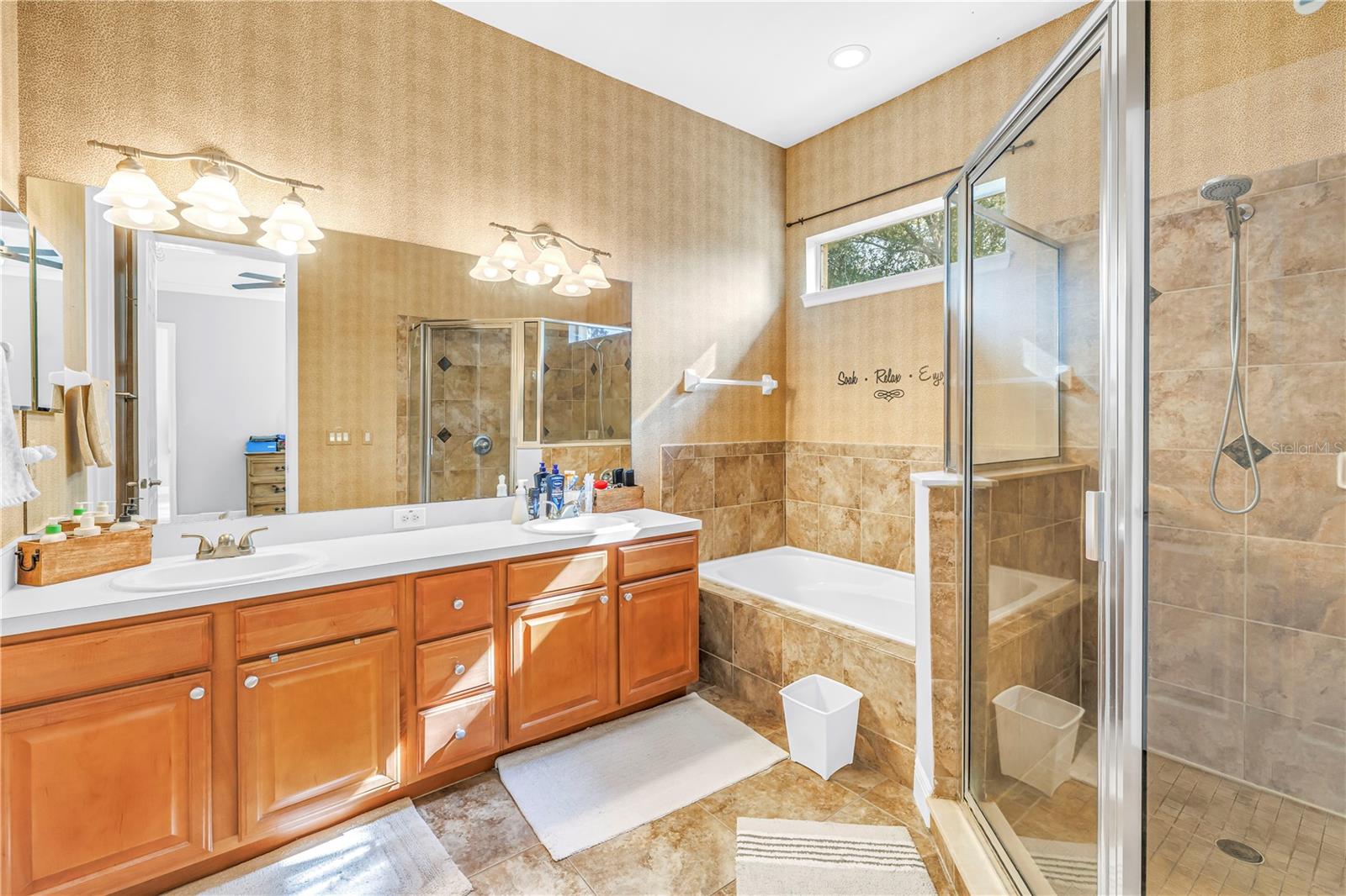 Image 30 of 47 For 607 Center Avenue