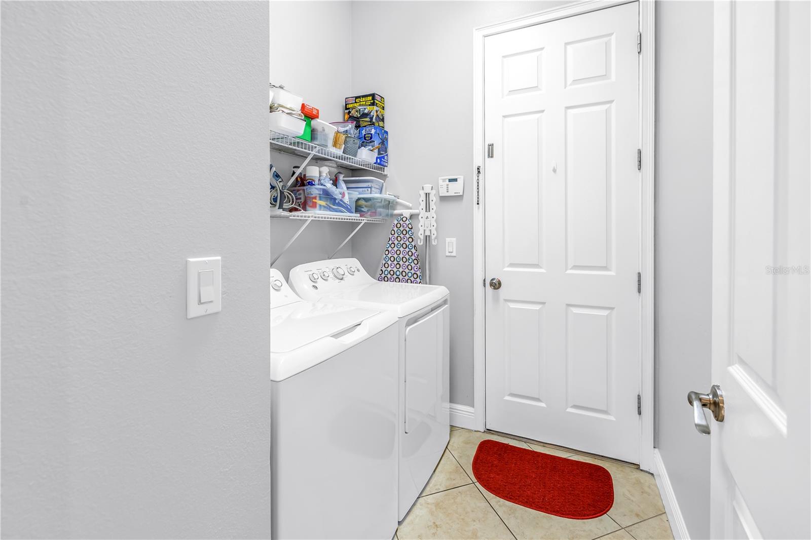 Image 33 of 47 For 607 Center Avenue