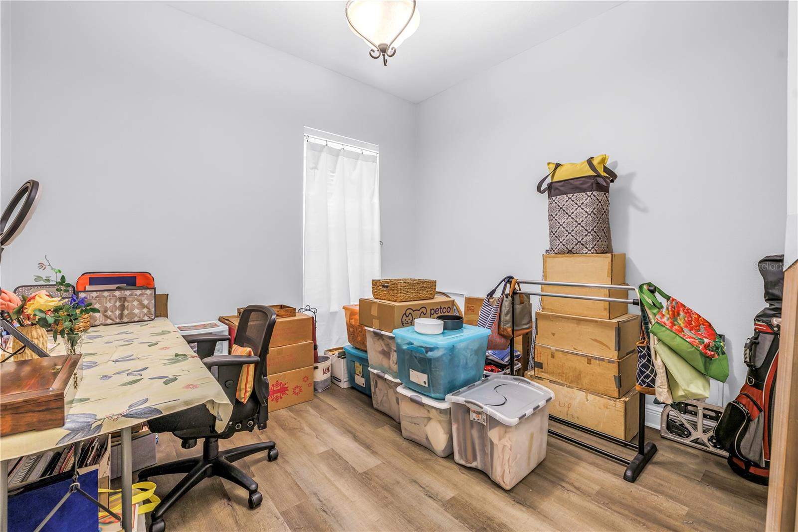 Image 36 of 47 For 607 Center Avenue