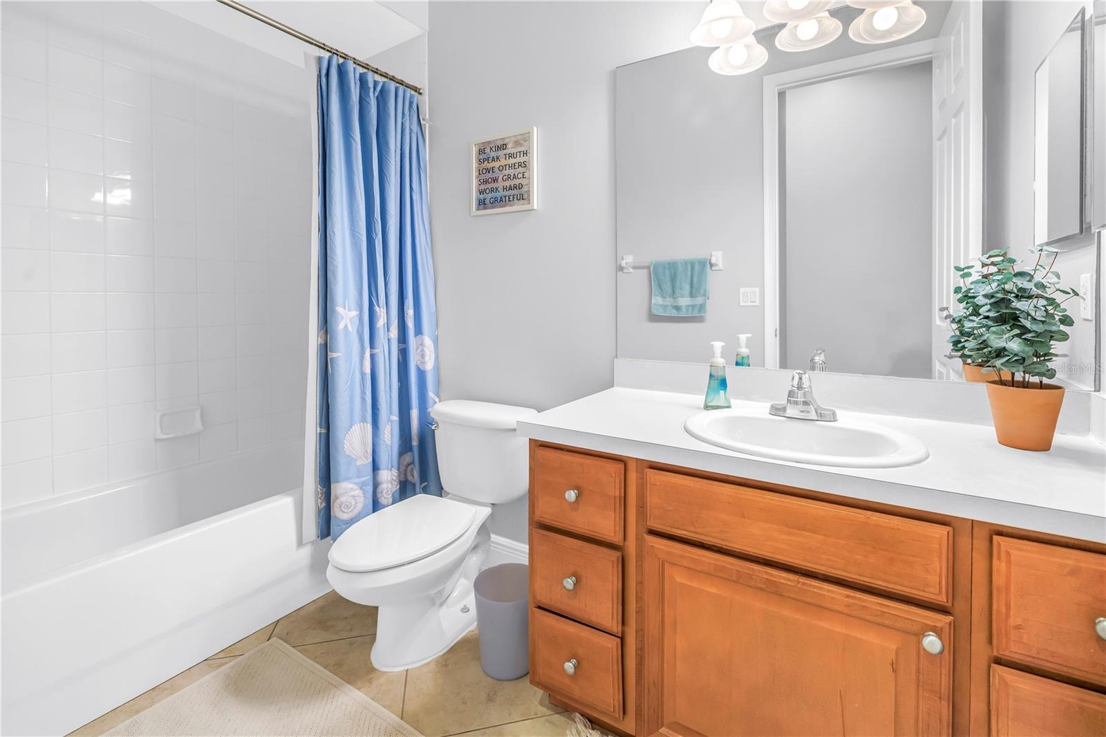 Image 37 of 47 For 607 Center Avenue