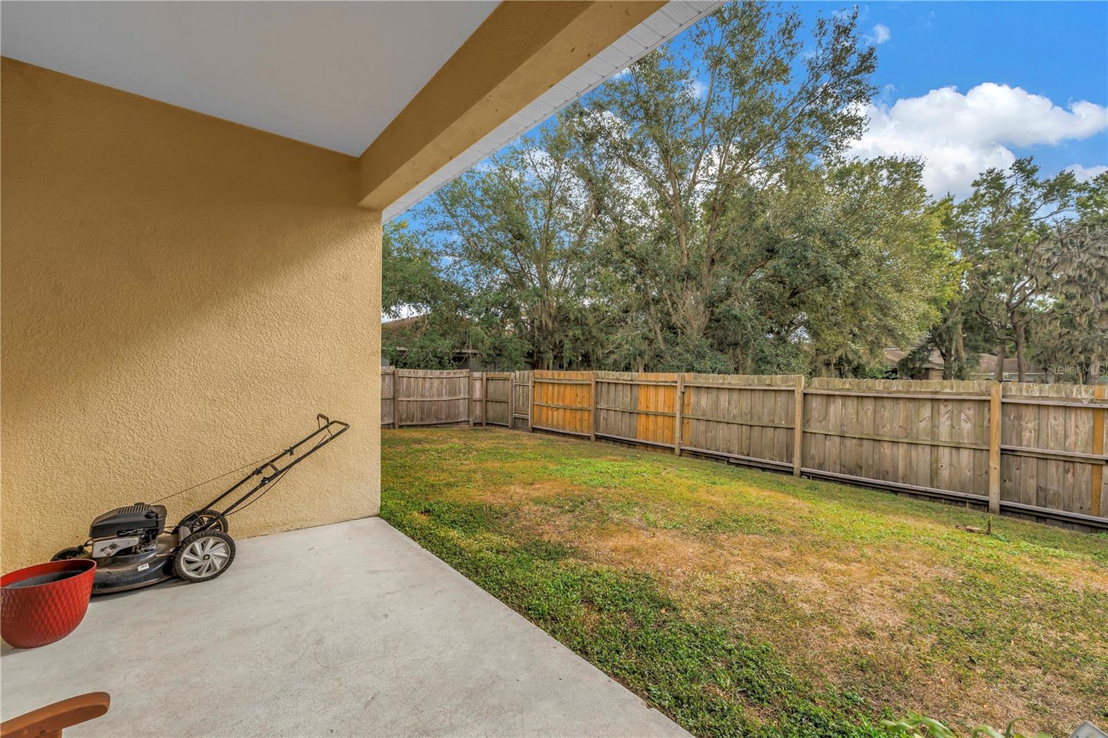 Image 41 of 47 For 607 Center Avenue