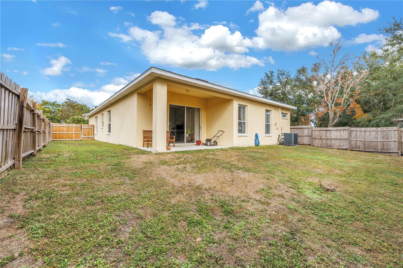 Image 46 of 47 For 607 Center Avenue