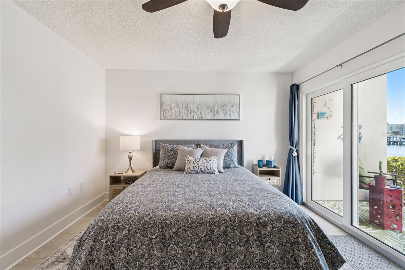 Image 15 of 24 For 7930 Sun Island Drive S 103