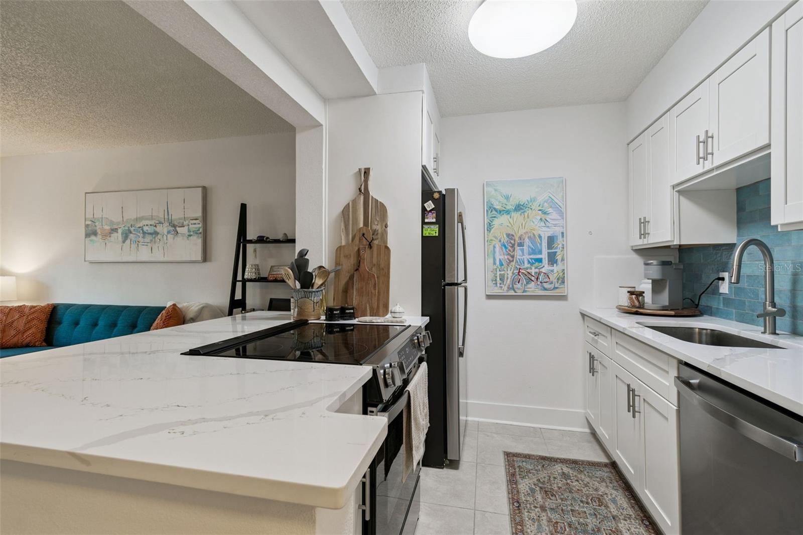 Image 9 of 24 For 7930 Sun Island Drive S 103