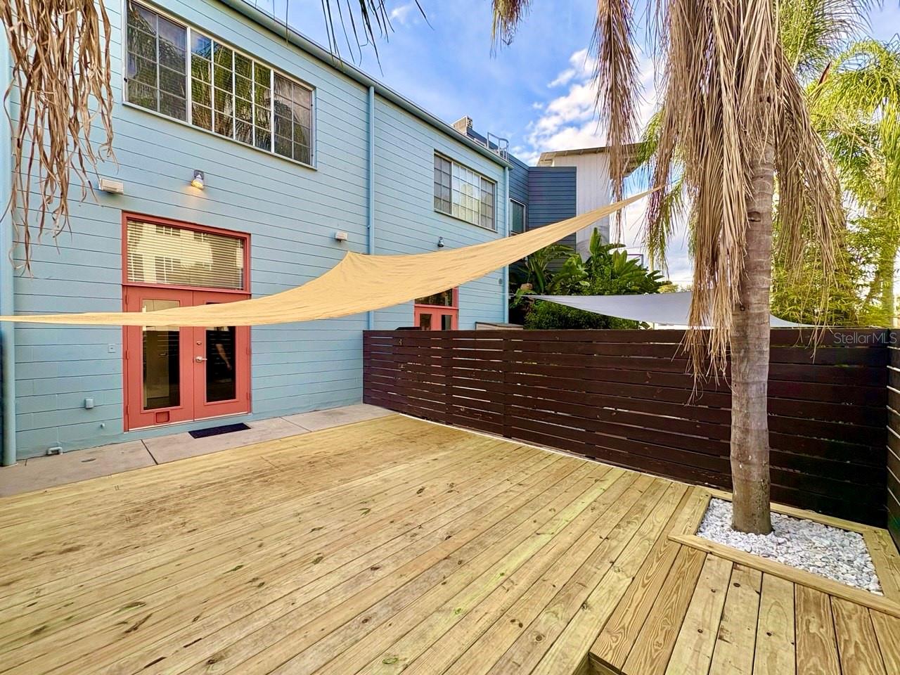 Image 26 of 26 For 2511 Azeele Street