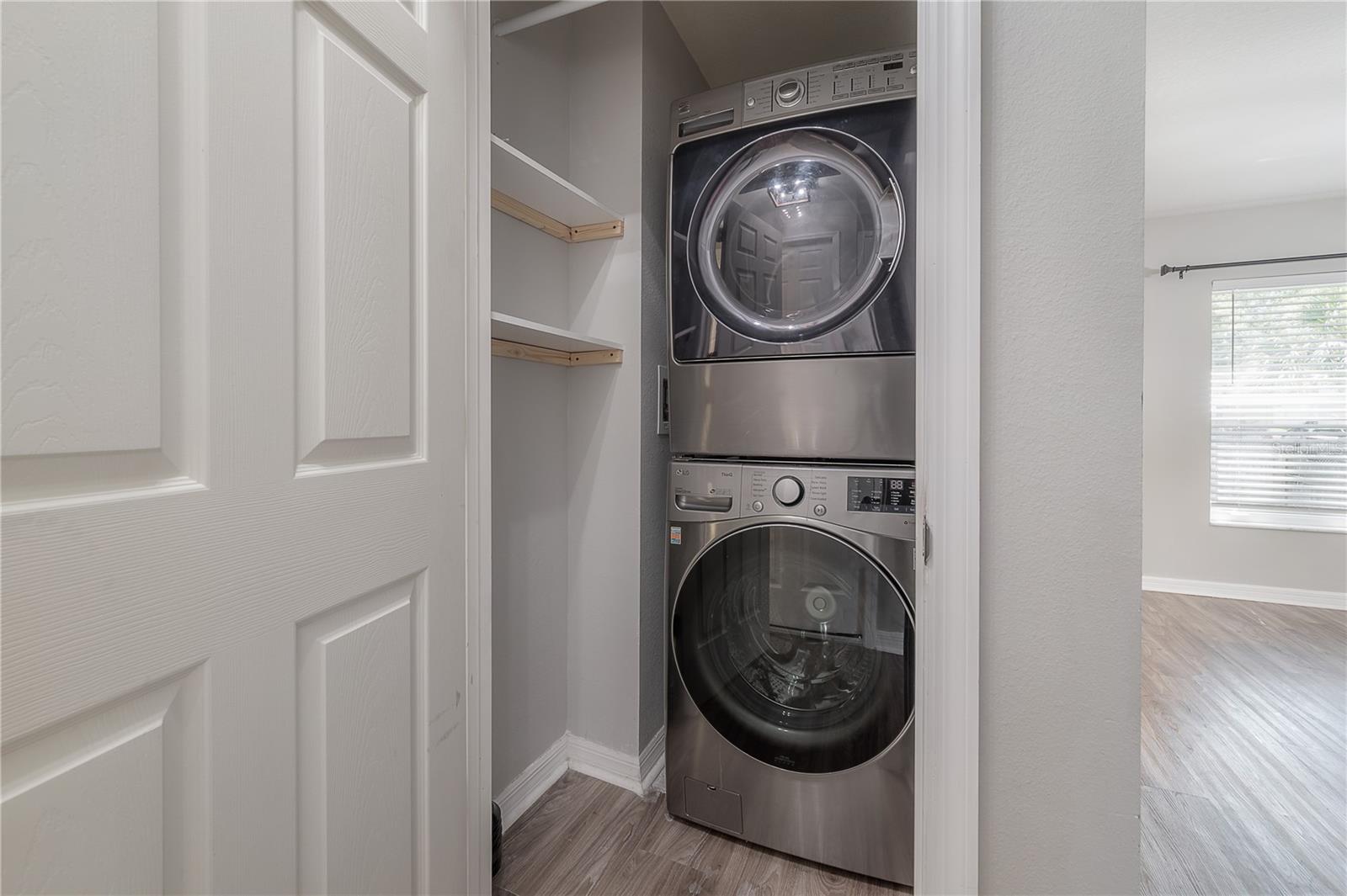 Image 11 of 42 For 595 Shady Grove Drive