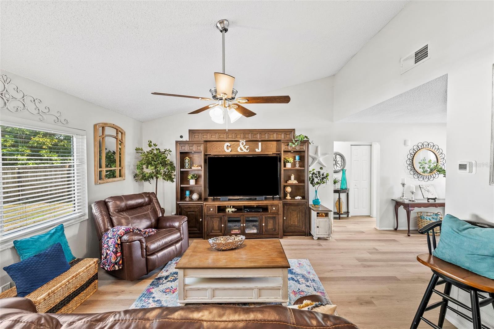 Image 7 of 43 For 7571 121st Avenue