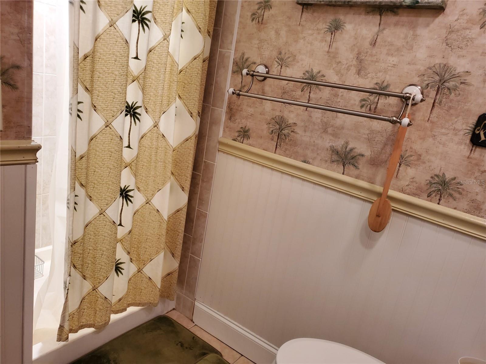 Image 14 of 35 For 201 Bedford Trail F128