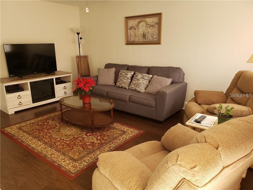 Image 5 of 35 For 201 Bedford Trail F128