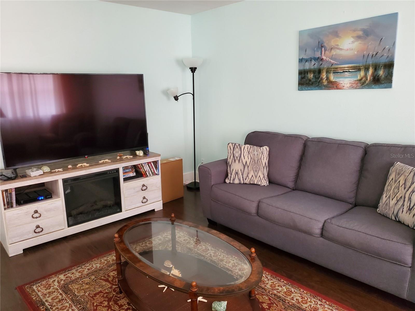 Image 6 of 35 For 201 Bedford Trail F128