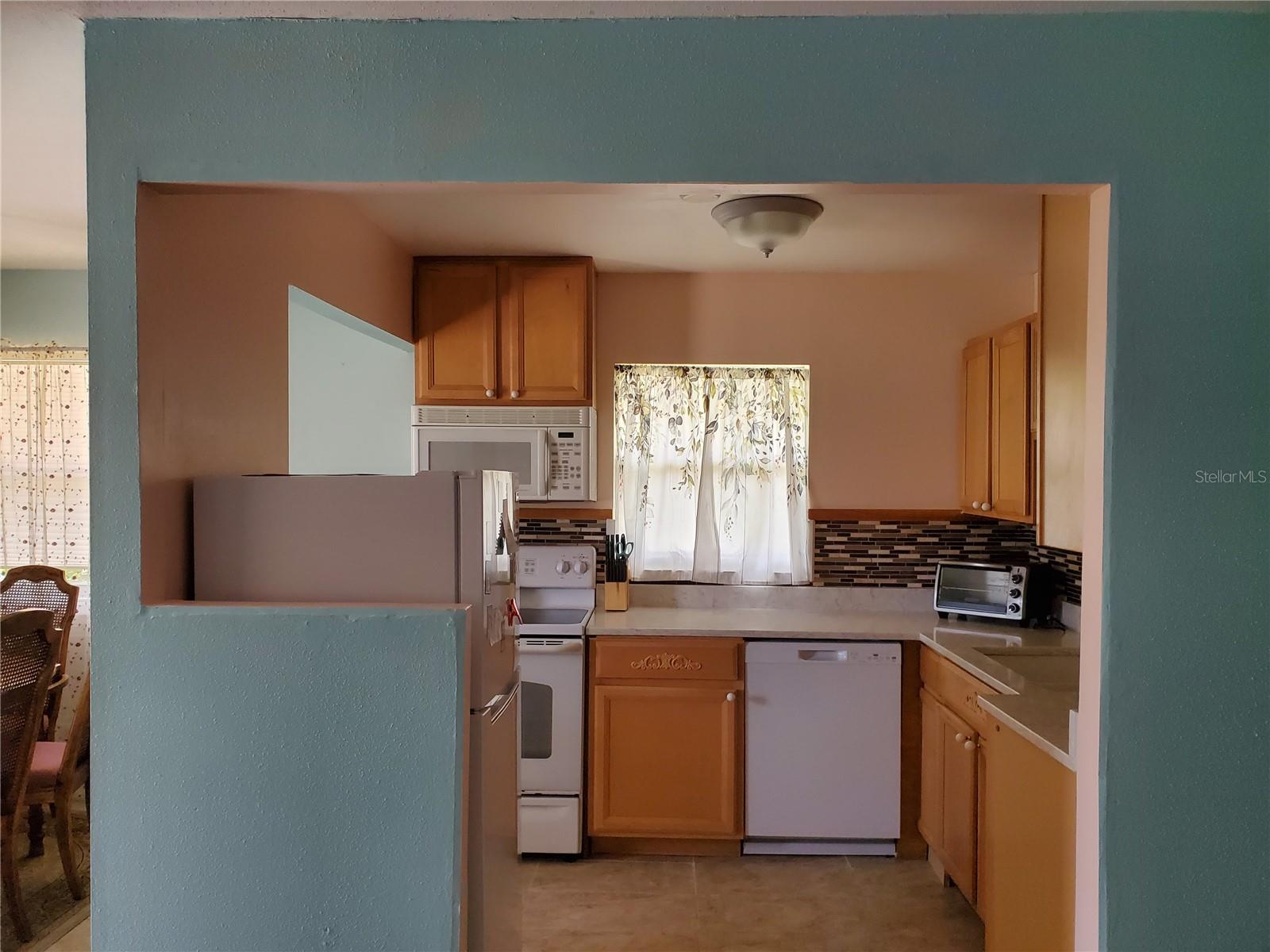 Image 9 of 35 For 201 Bedford Trail F128