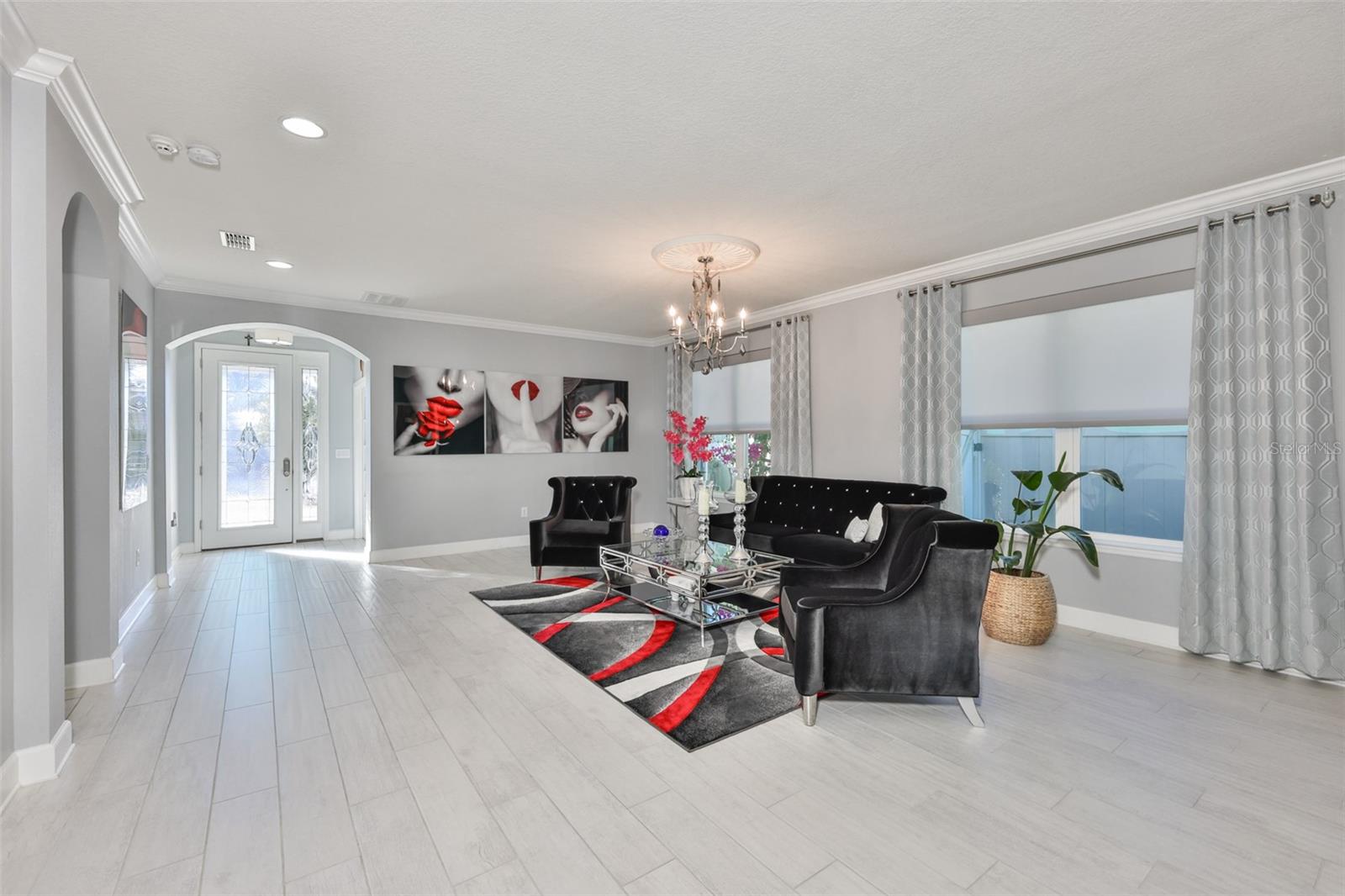 Image 16 of 74 For 10506 Cardera Drive