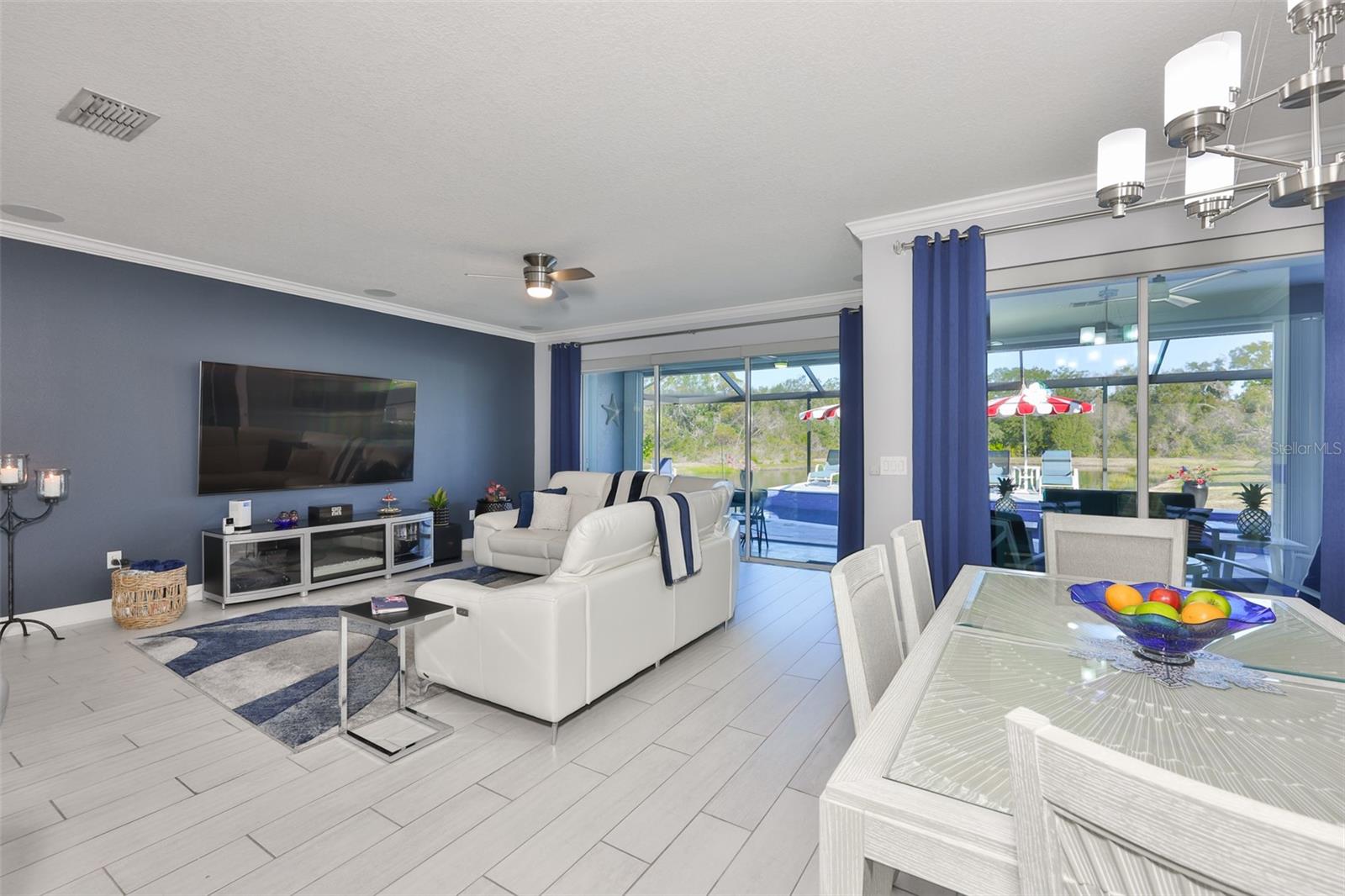 Image 20 of 74 For 10506 Cardera Drive