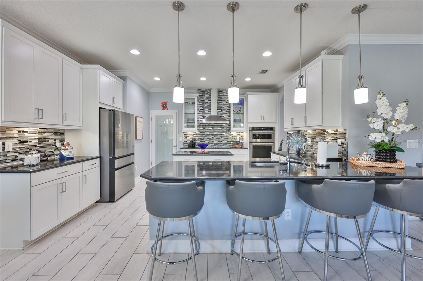 Image 25 of 74 For 10506 Cardera Drive