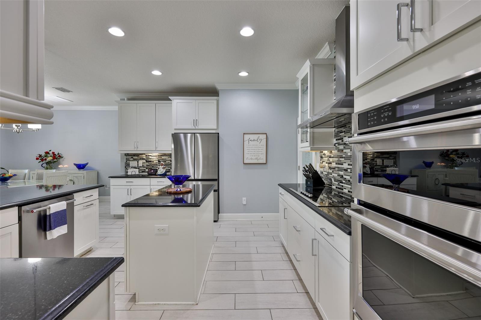 Image 29 of 74 For 10506 Cardera Drive