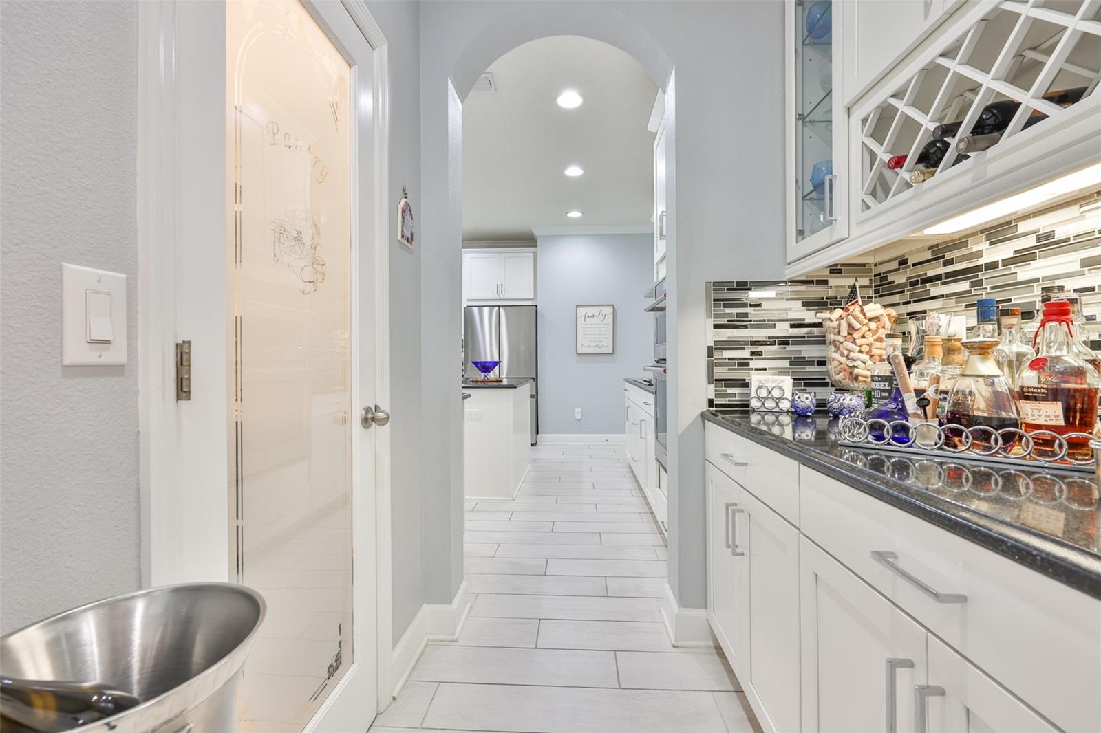 Image 31 of 74 For 10506 Cardera Drive