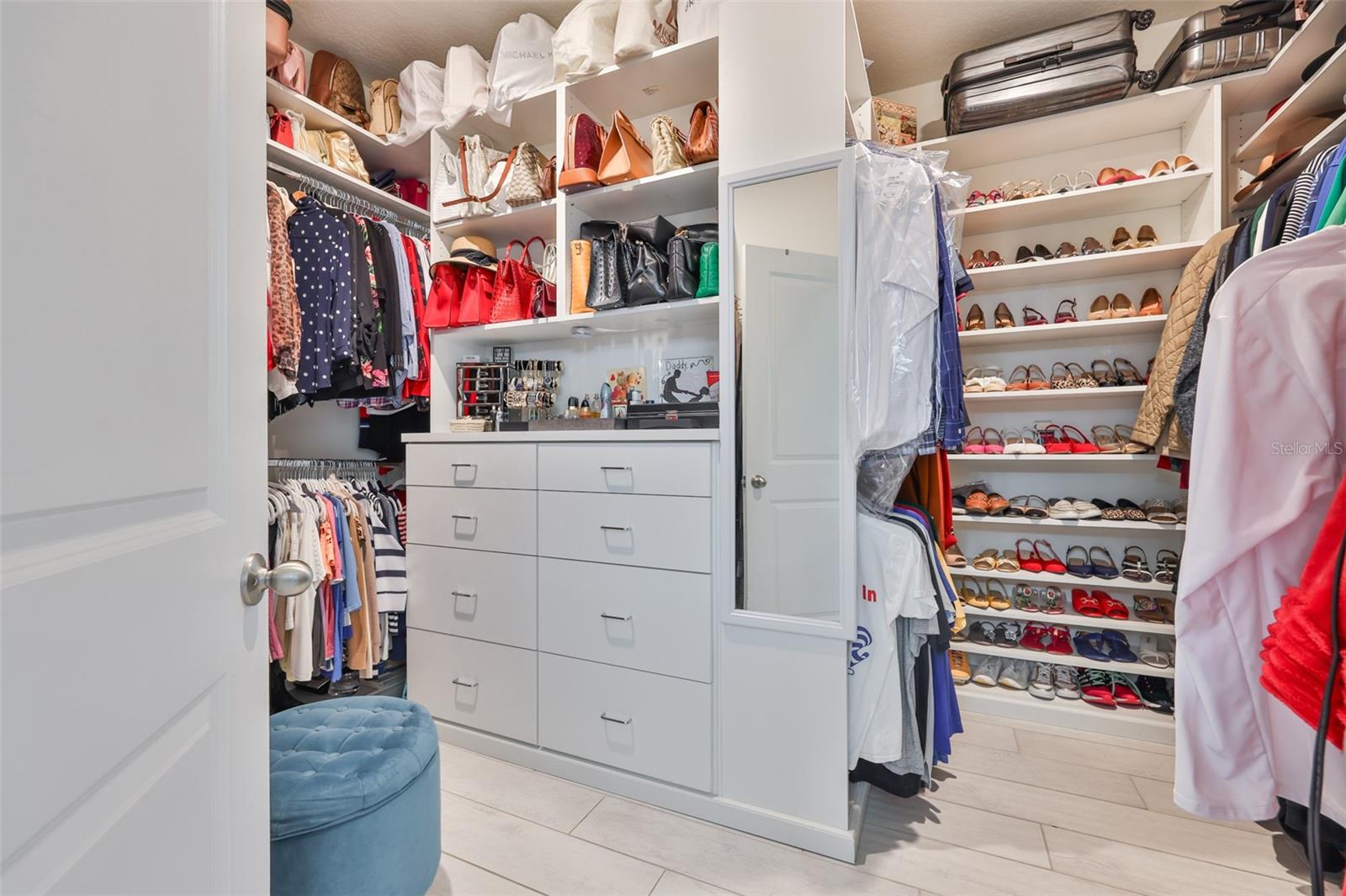 Image 37 of 74 For 10506 Cardera Drive