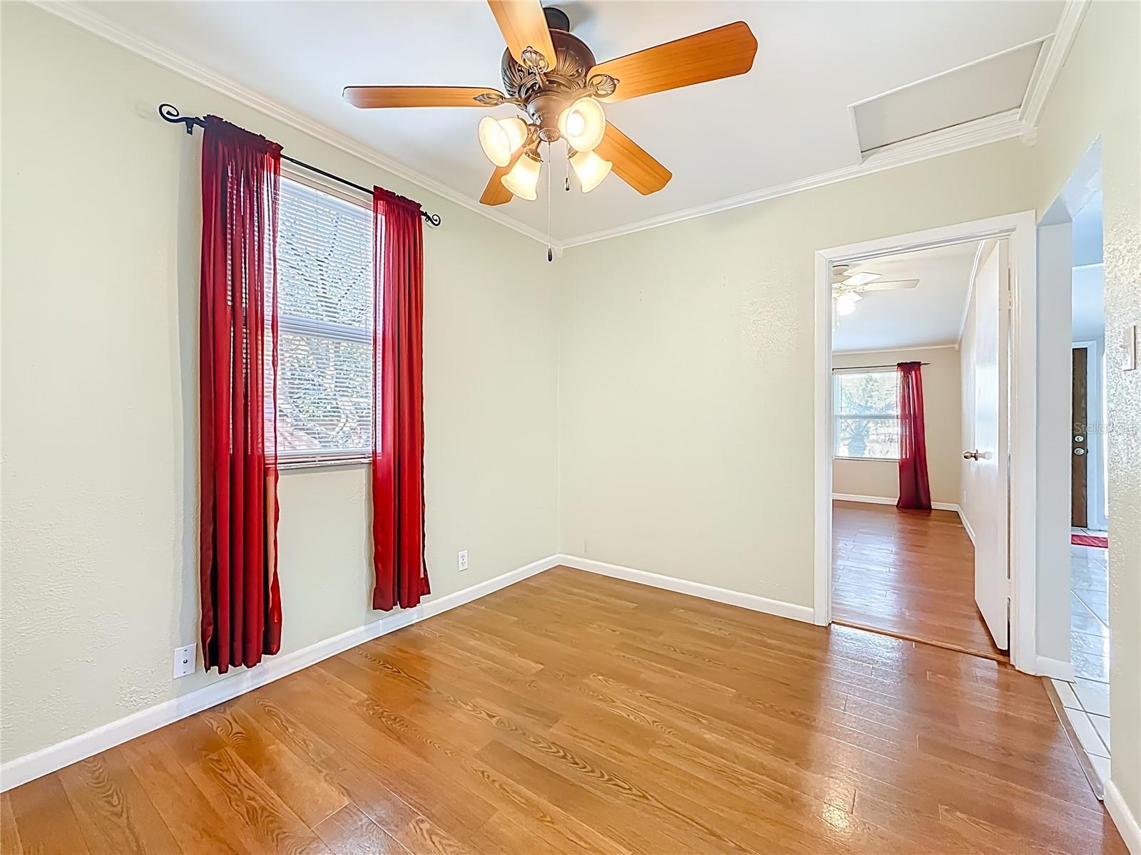 Image 16 of 38 For 3752 57th Avenue N