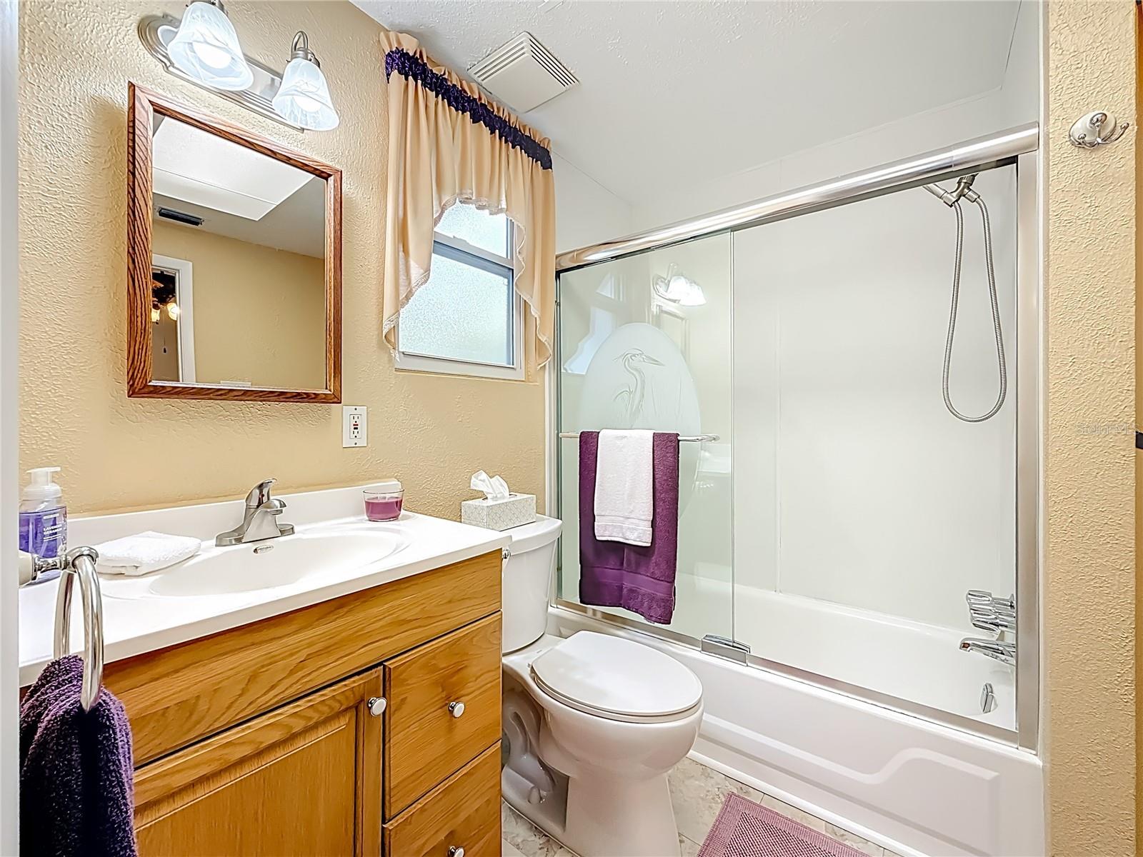 Image 23 of 38 For 3752 57th Avenue N