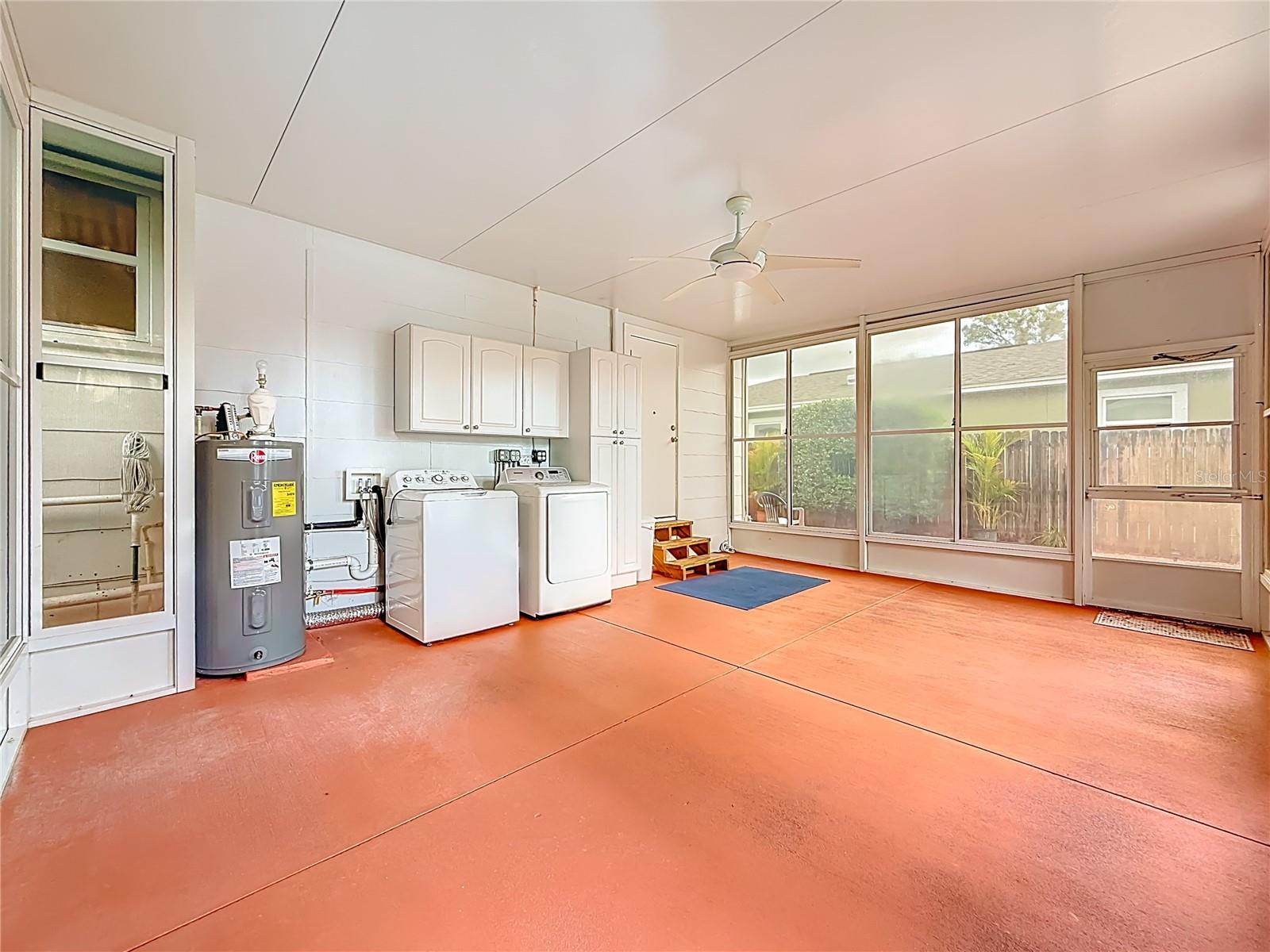 Image 30 of 38 For 3752 57th Avenue N