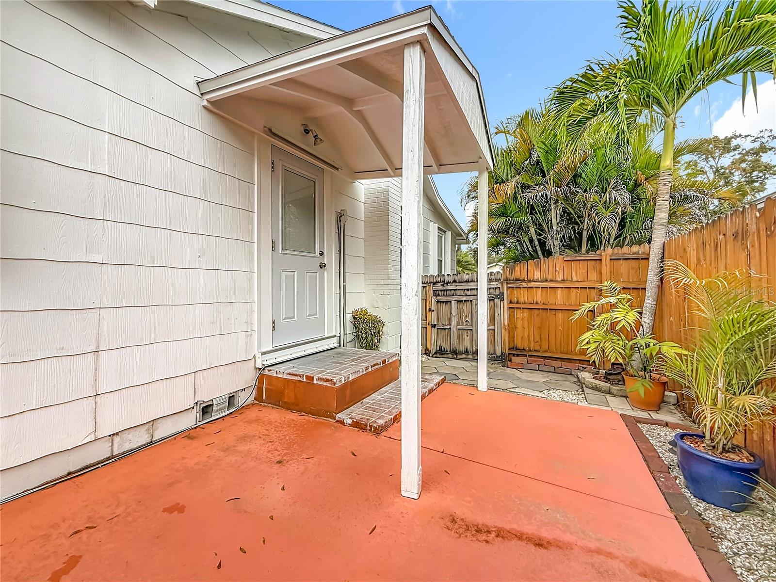 Image 32 of 38 For 3752 57th Avenue N