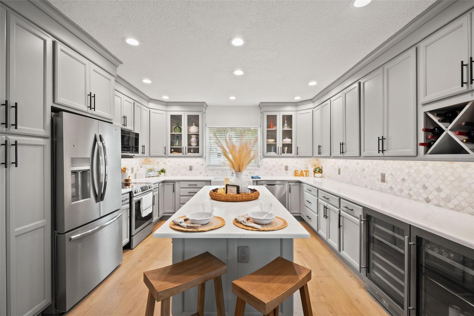 Image 11 of 71 For 536 Baywood Drive N