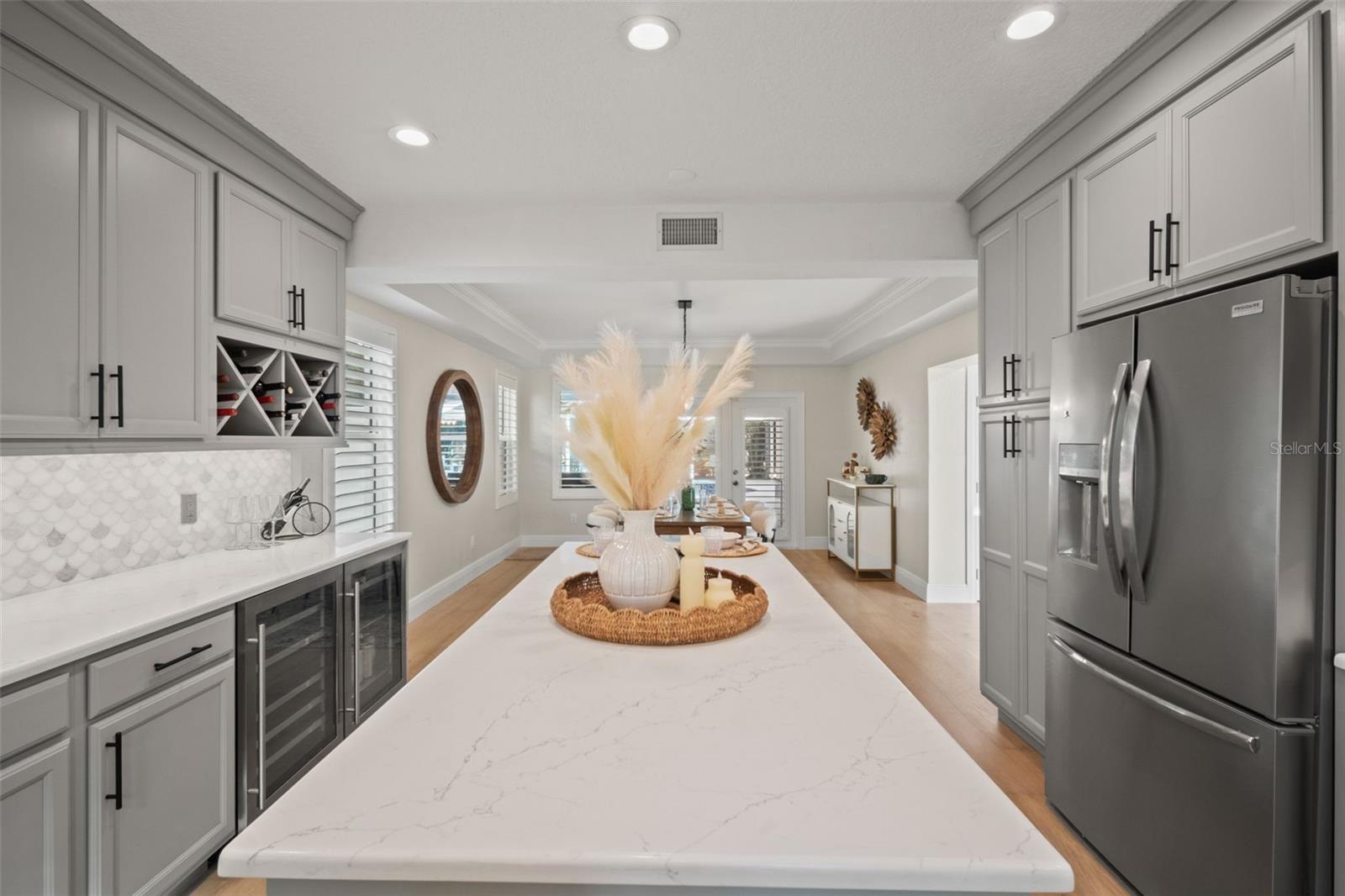 Image 16 of 71 For 536 Baywood Drive N