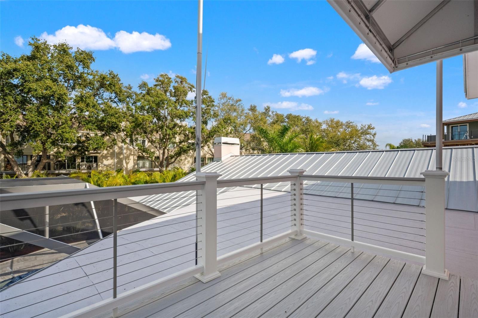 Image 36 of 71 For 536 Baywood Drive N