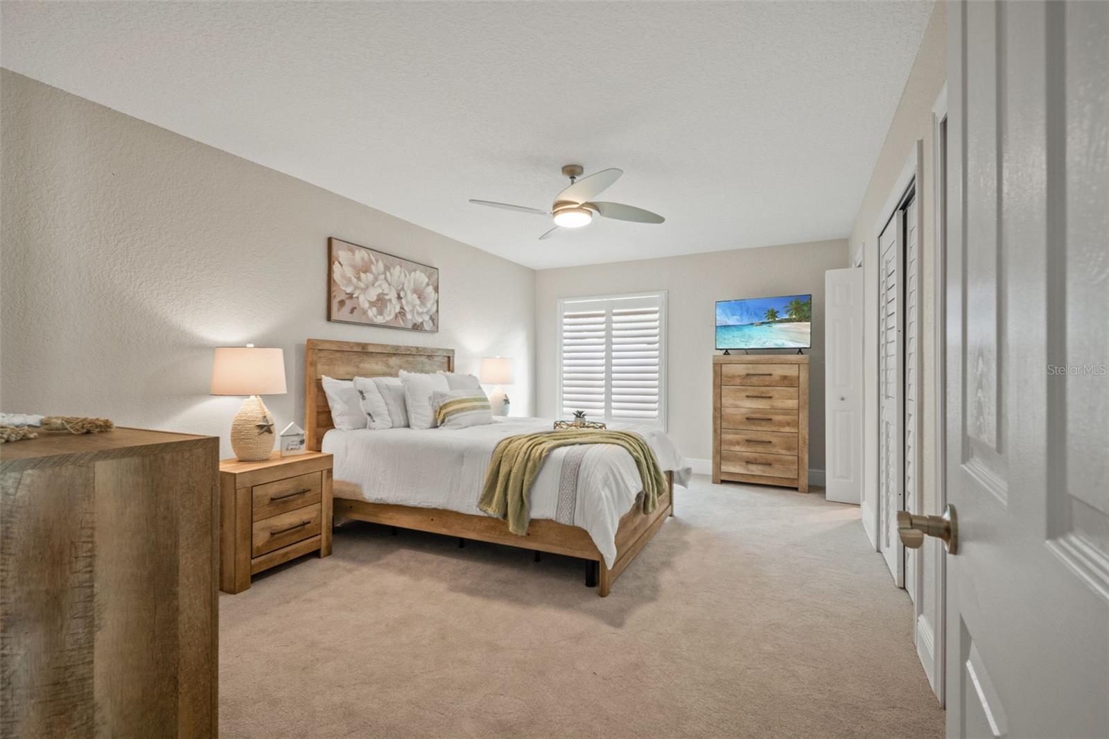 Image 40 of 71 For 536 Baywood Drive N