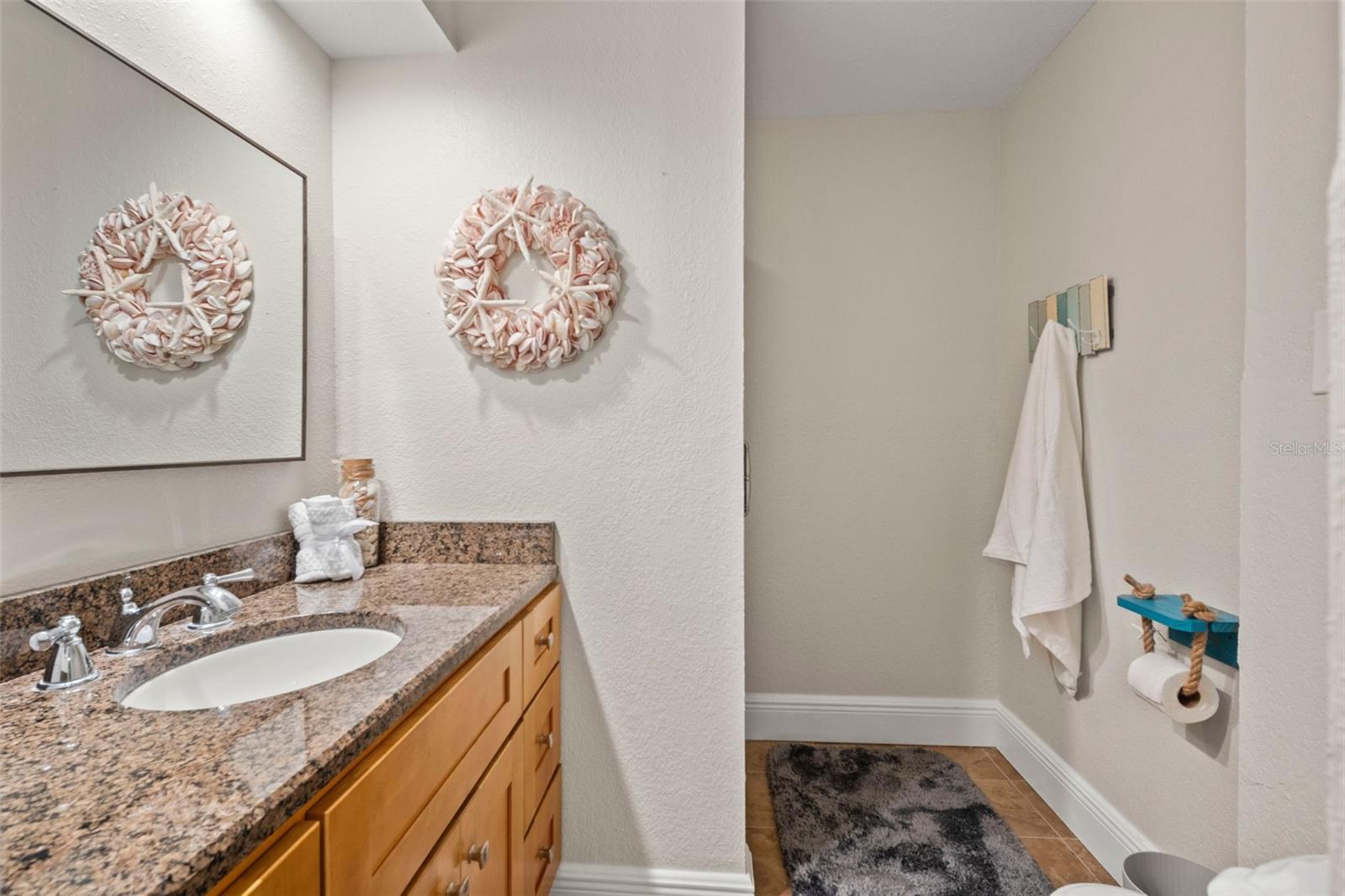 Image 42 of 71 For 536 Baywood Drive N