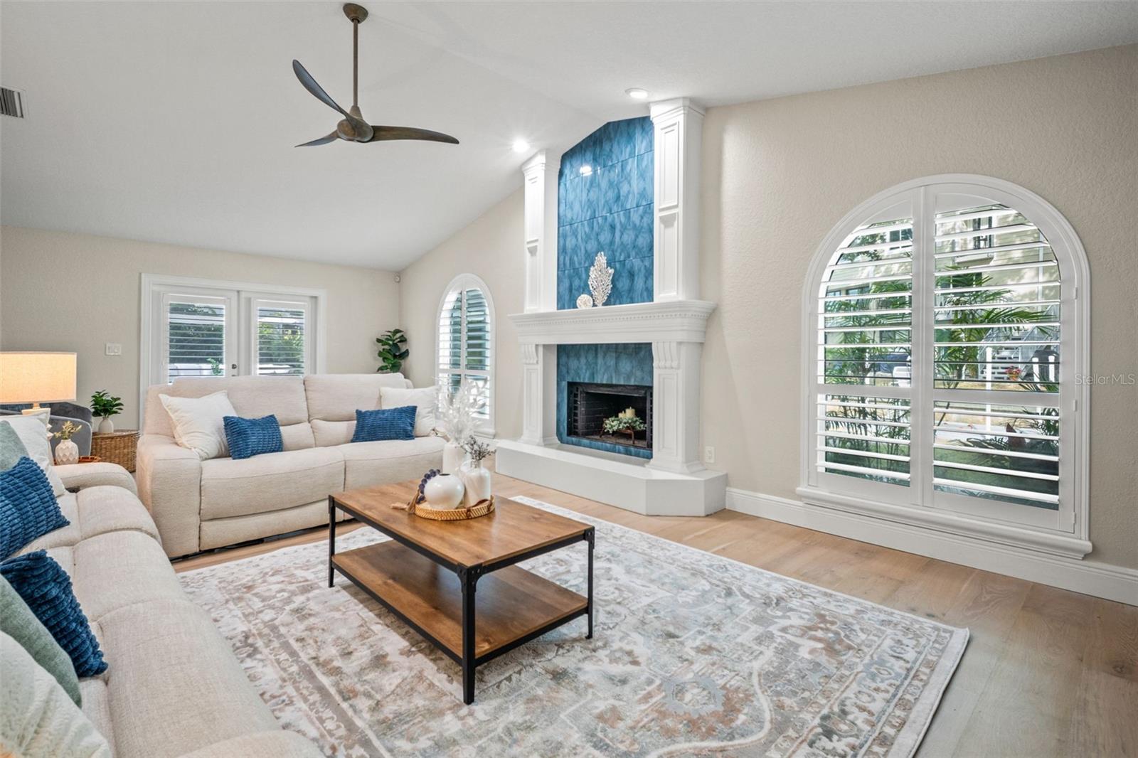 Image 45 of 71 For 536 Baywood Drive N