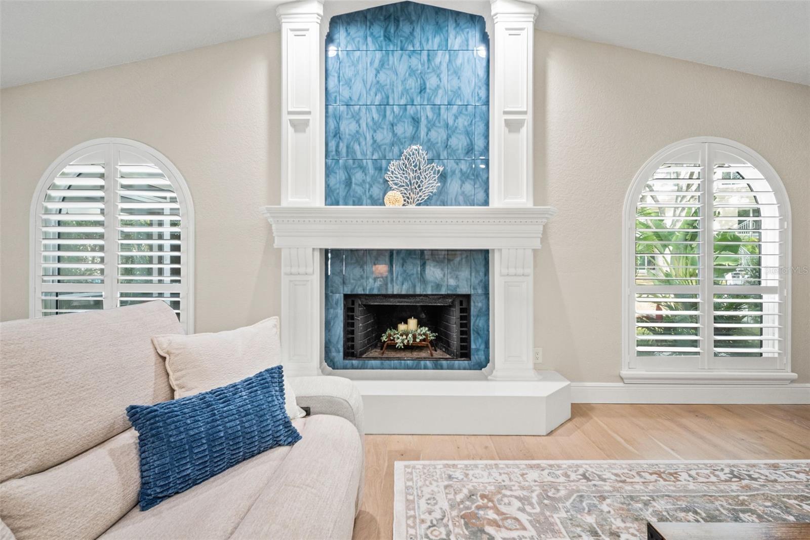 Image 46 of 71 For 536 Baywood Drive N