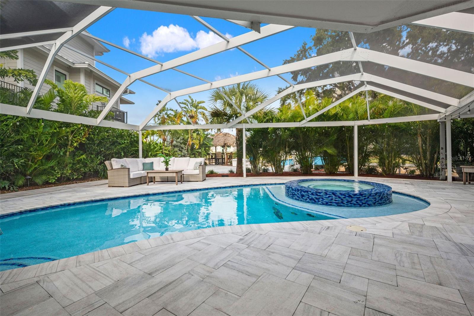 Image 50 of 71 For 536 Baywood Drive N