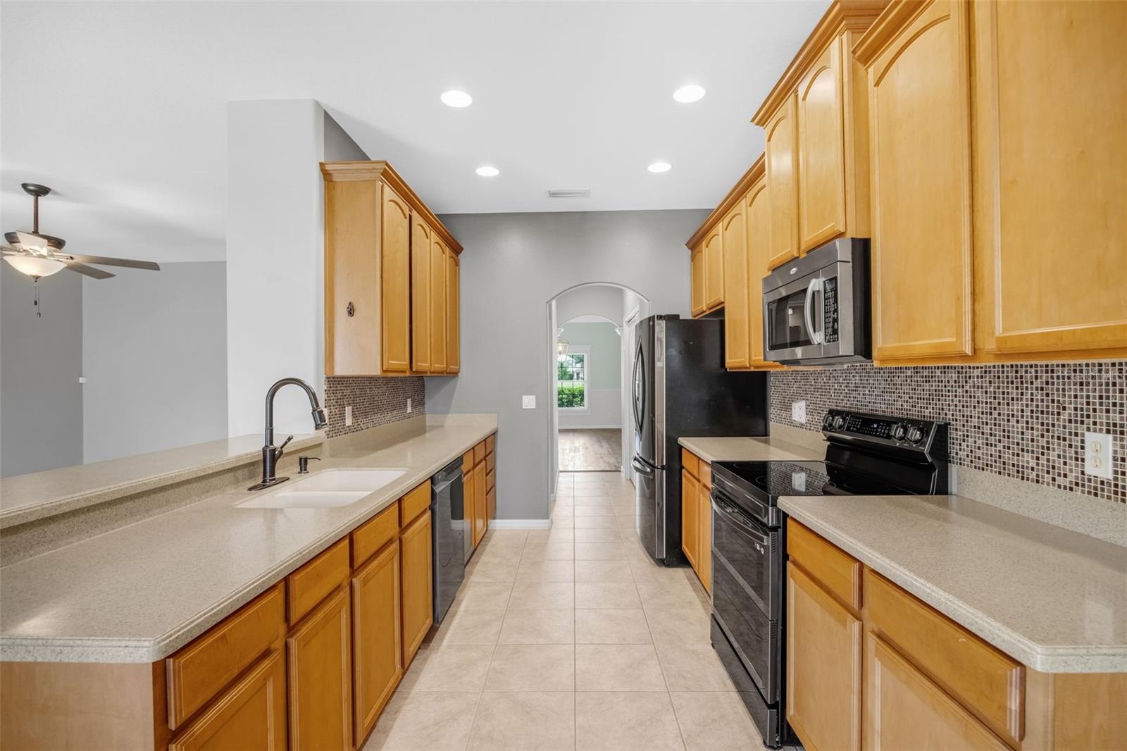 Image 14 of 53 For 3406 Regner Drive