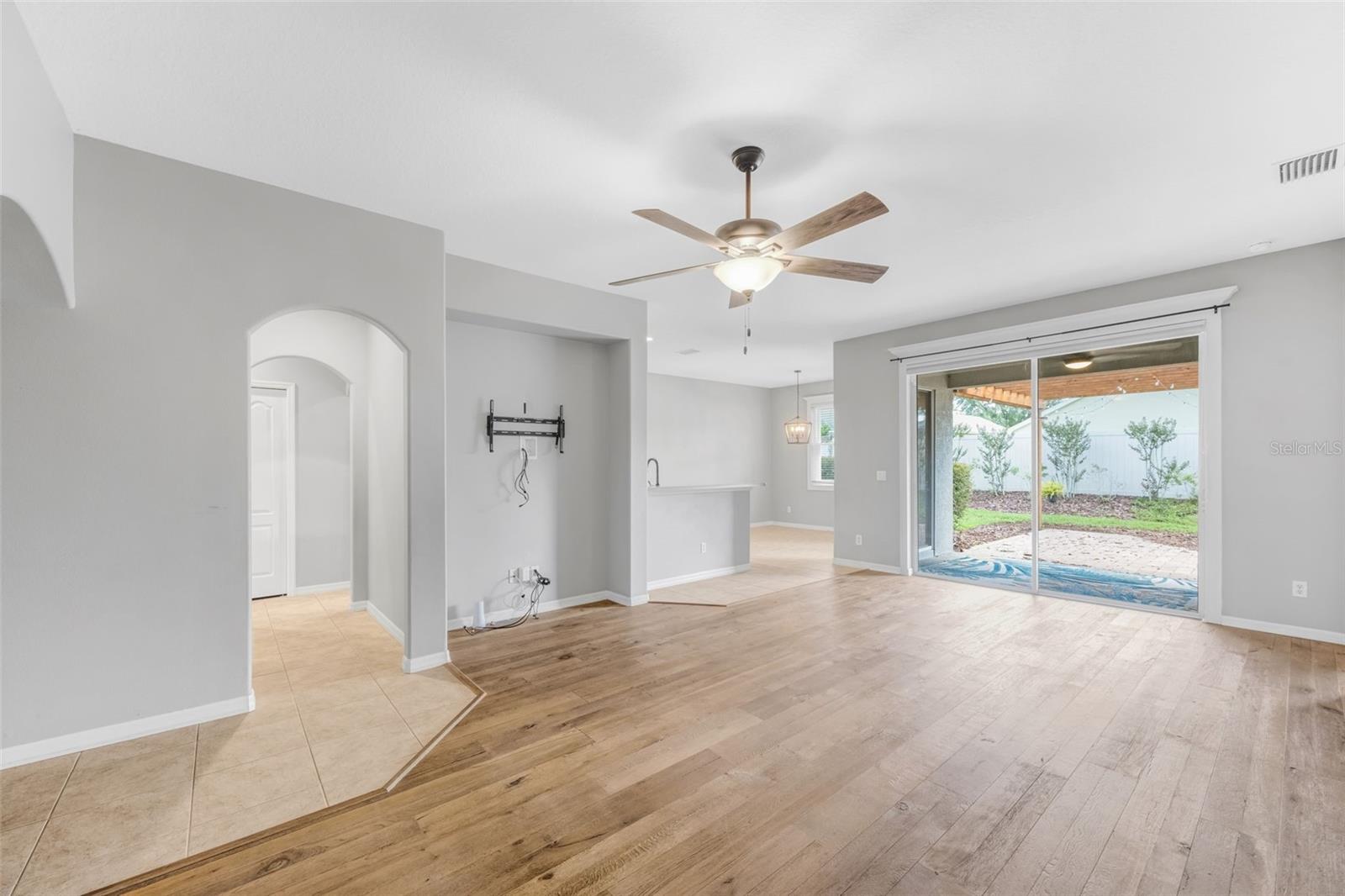 Image 21 of 53 For 3406 Regner Drive