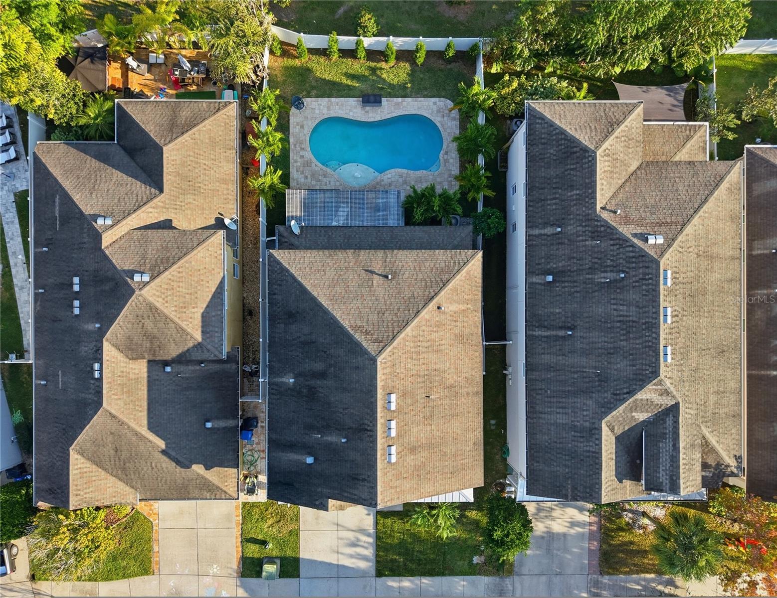 Image 38 of 45 For 8113 Champions Forest Way