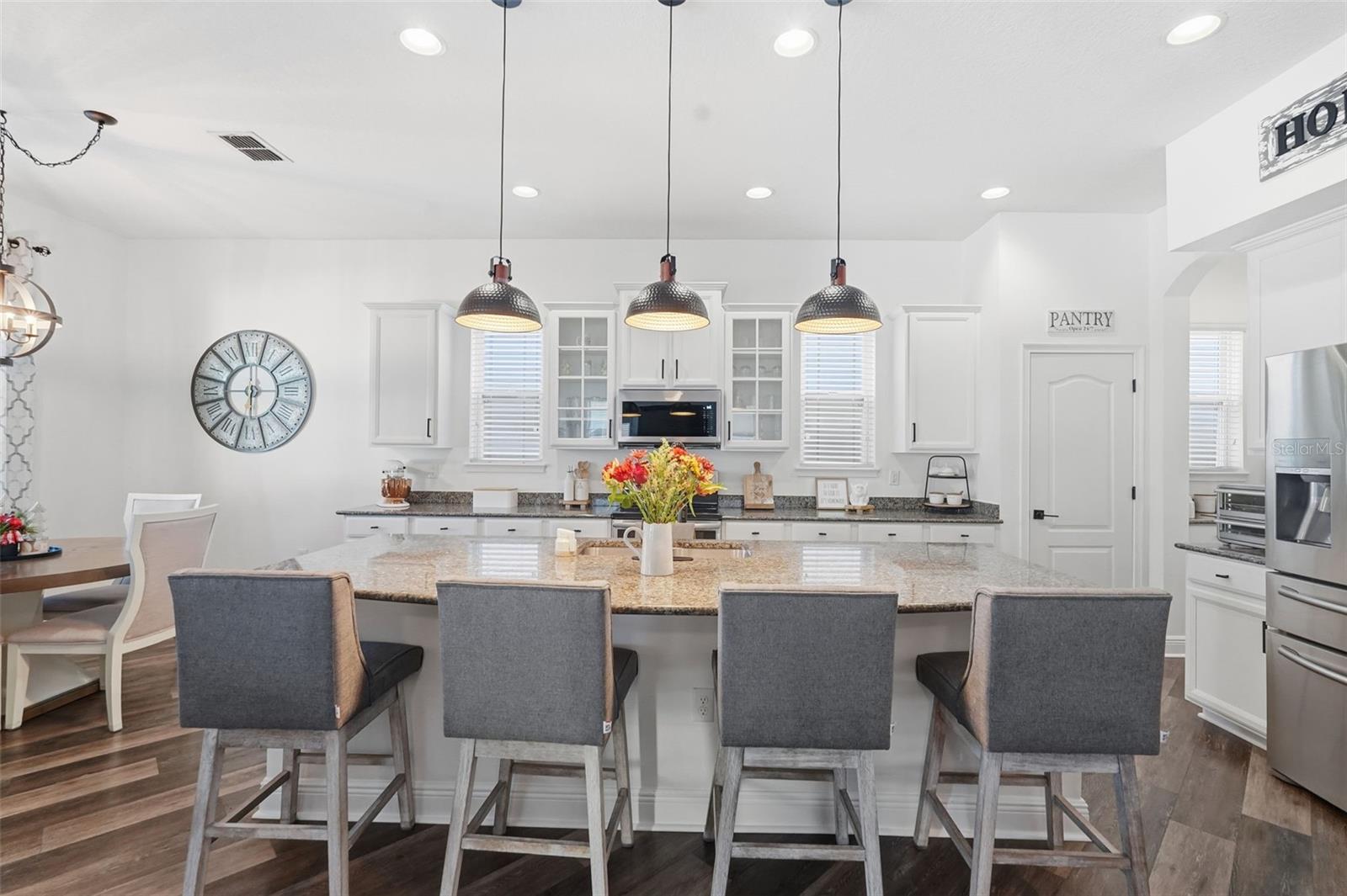 Image 6 of 45 For 8113 Champions Forest Way