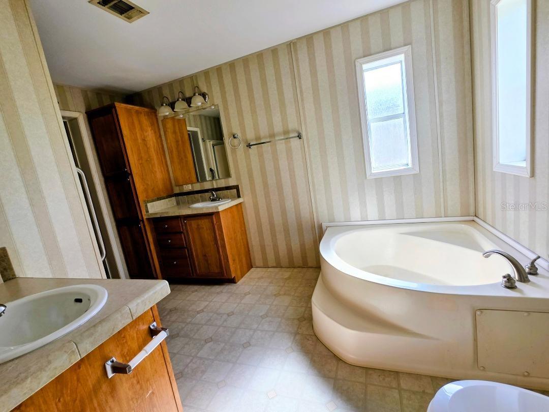 Image 10 of 12 For 14806 15th Street