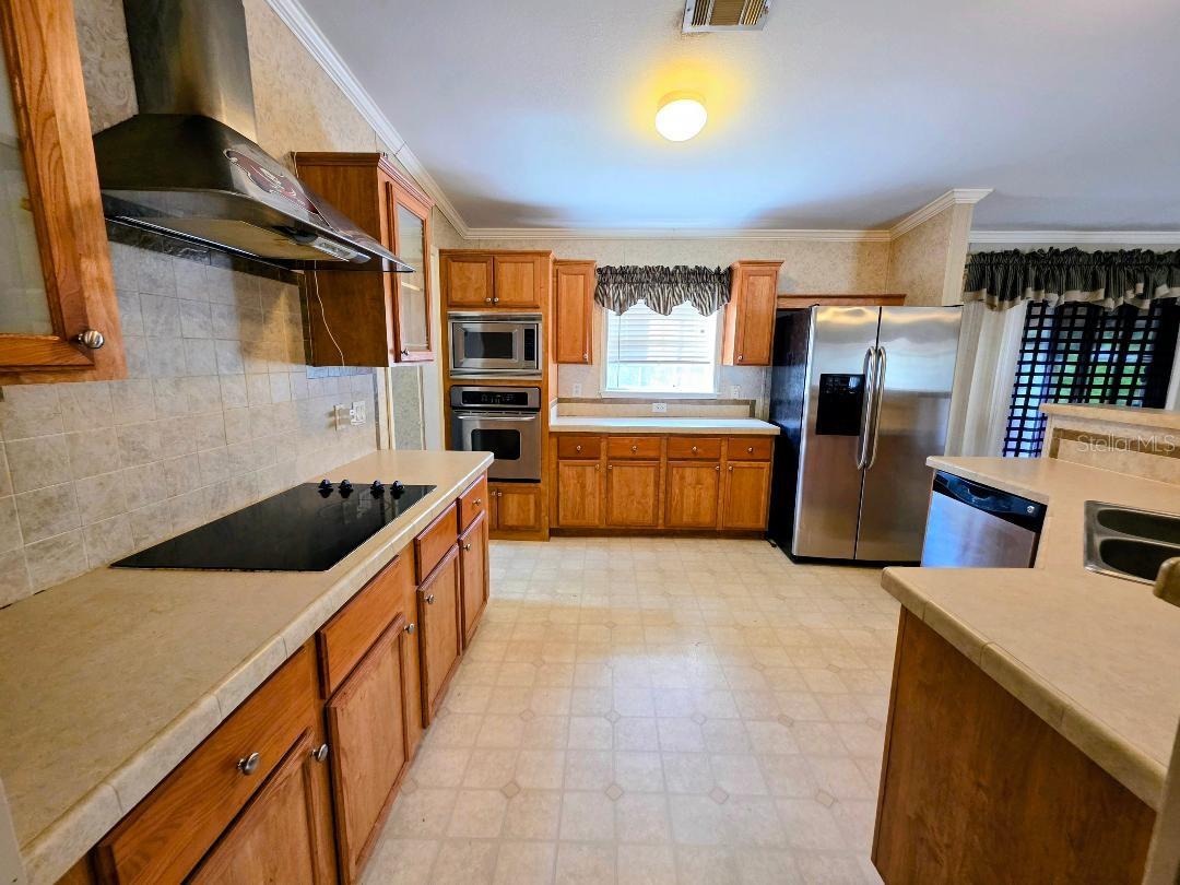 Image 5 of 12 For 14806 15th Street